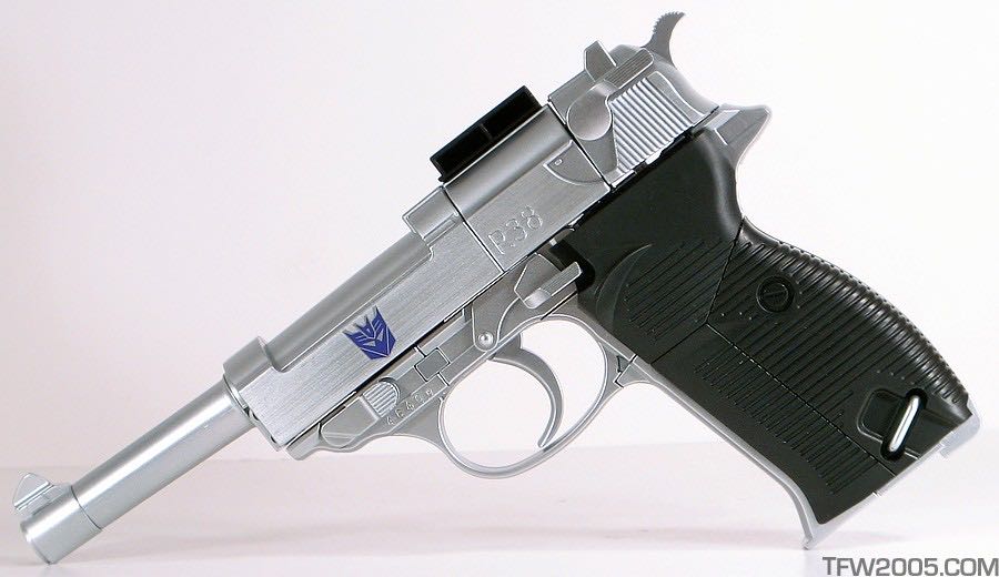 Megatron - Takara (Masterpiece) action figure collectible - Main Image 2