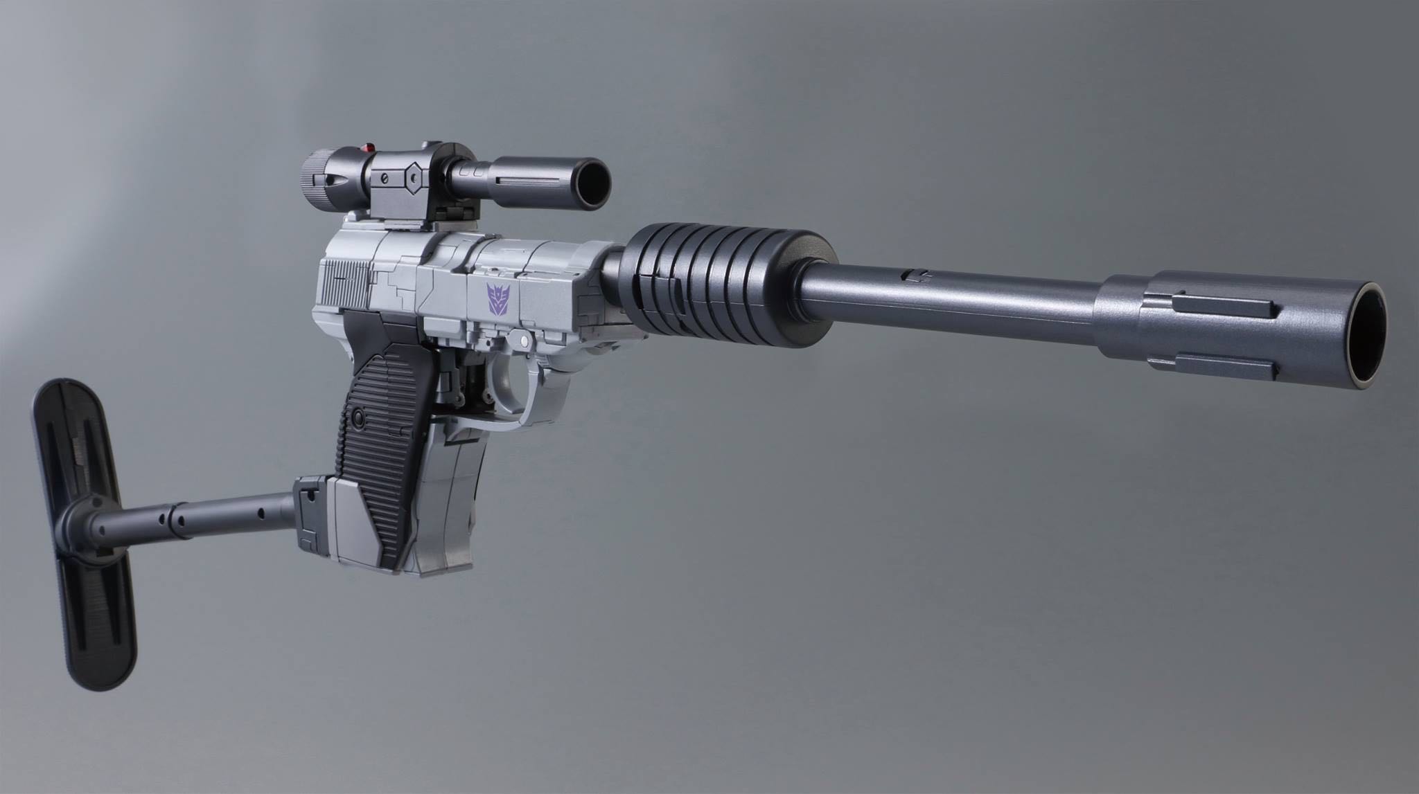 Megatron - Takara (Masterpiece) action figure collectible - Main Image 2