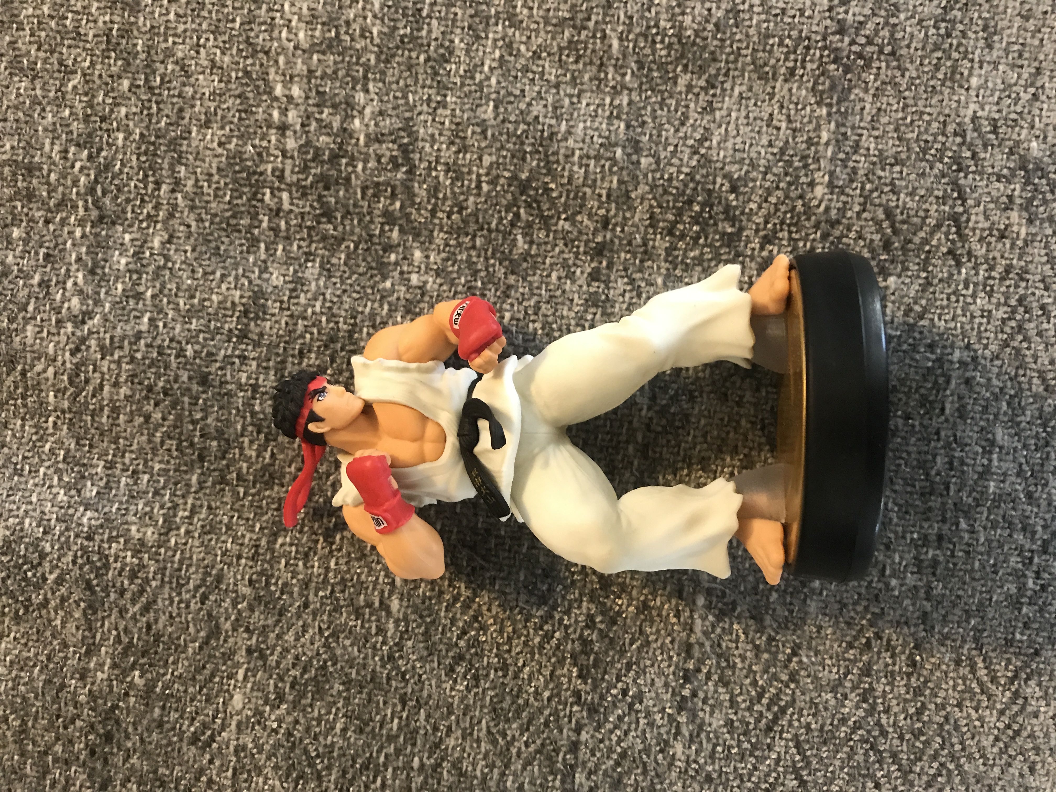 Ryu - Nintendo (Amiibo- Street Fighter) action figure collectible - Main Image 2
