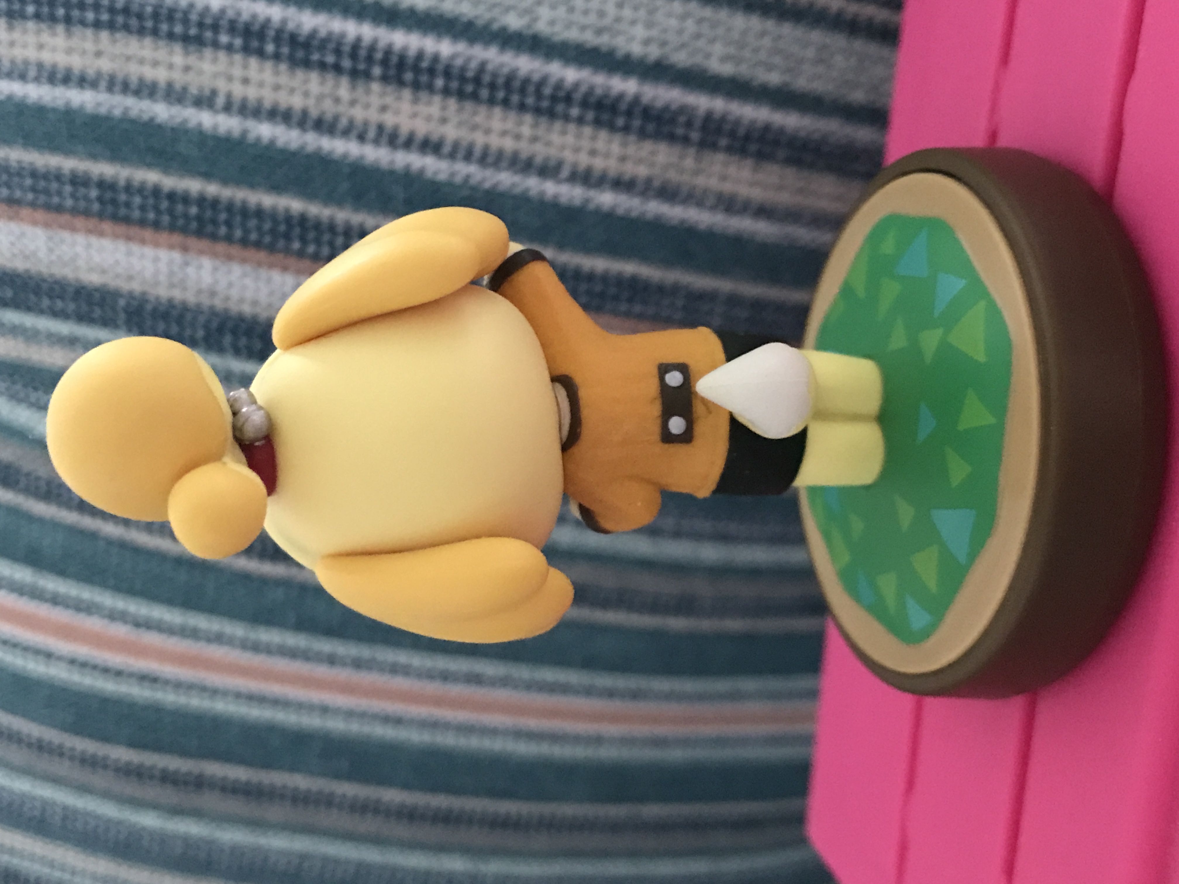 Isabelle - Winter Outfit - Nintendo (Amiibo- Animal Crossing) action figure collectible - Main Image 3