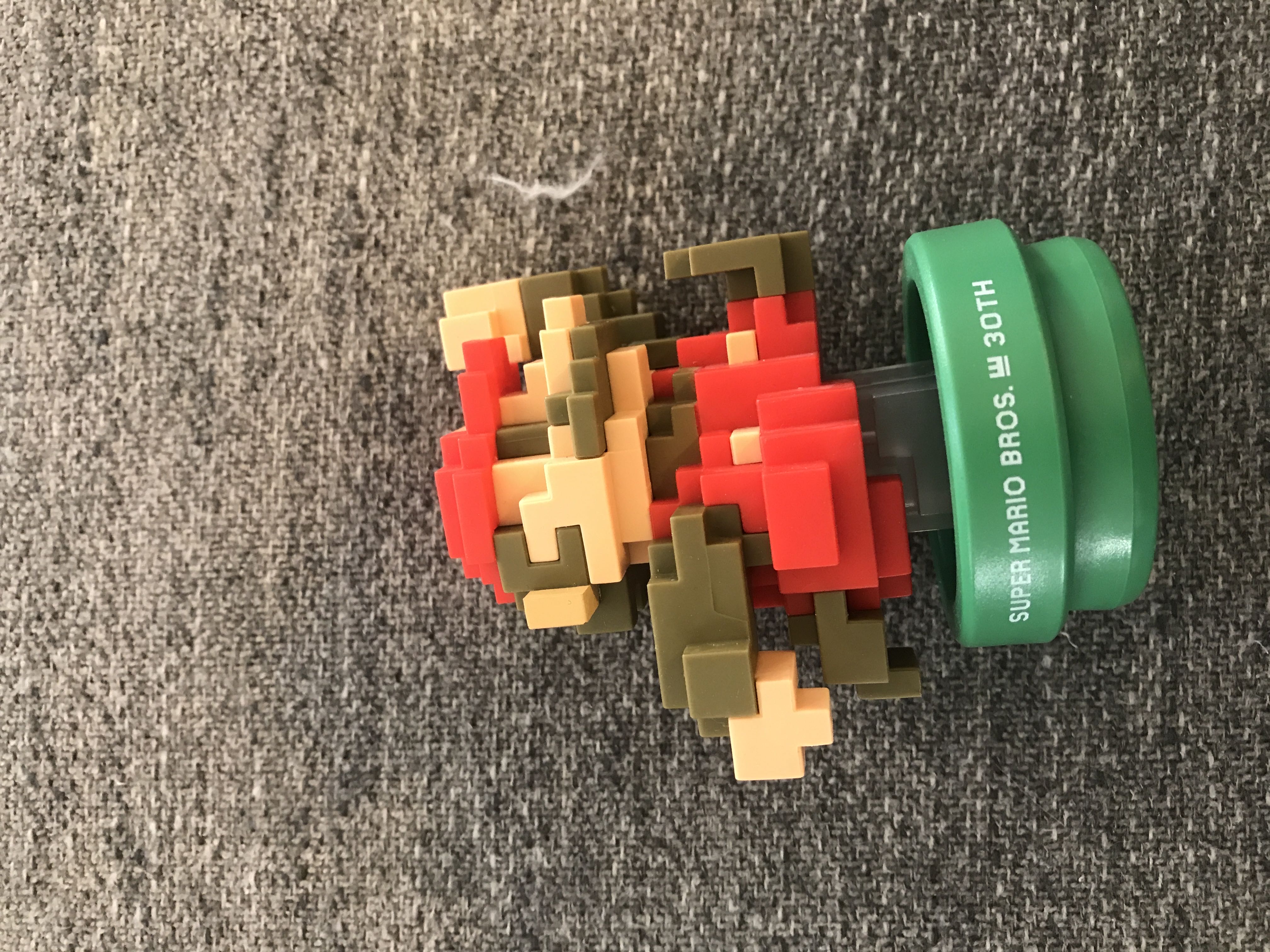 Amiibo Super Mario (30th Anniversary) - Nintendo (Amiibo- Super Mario Bros.) action figure collectible - Main Image 2