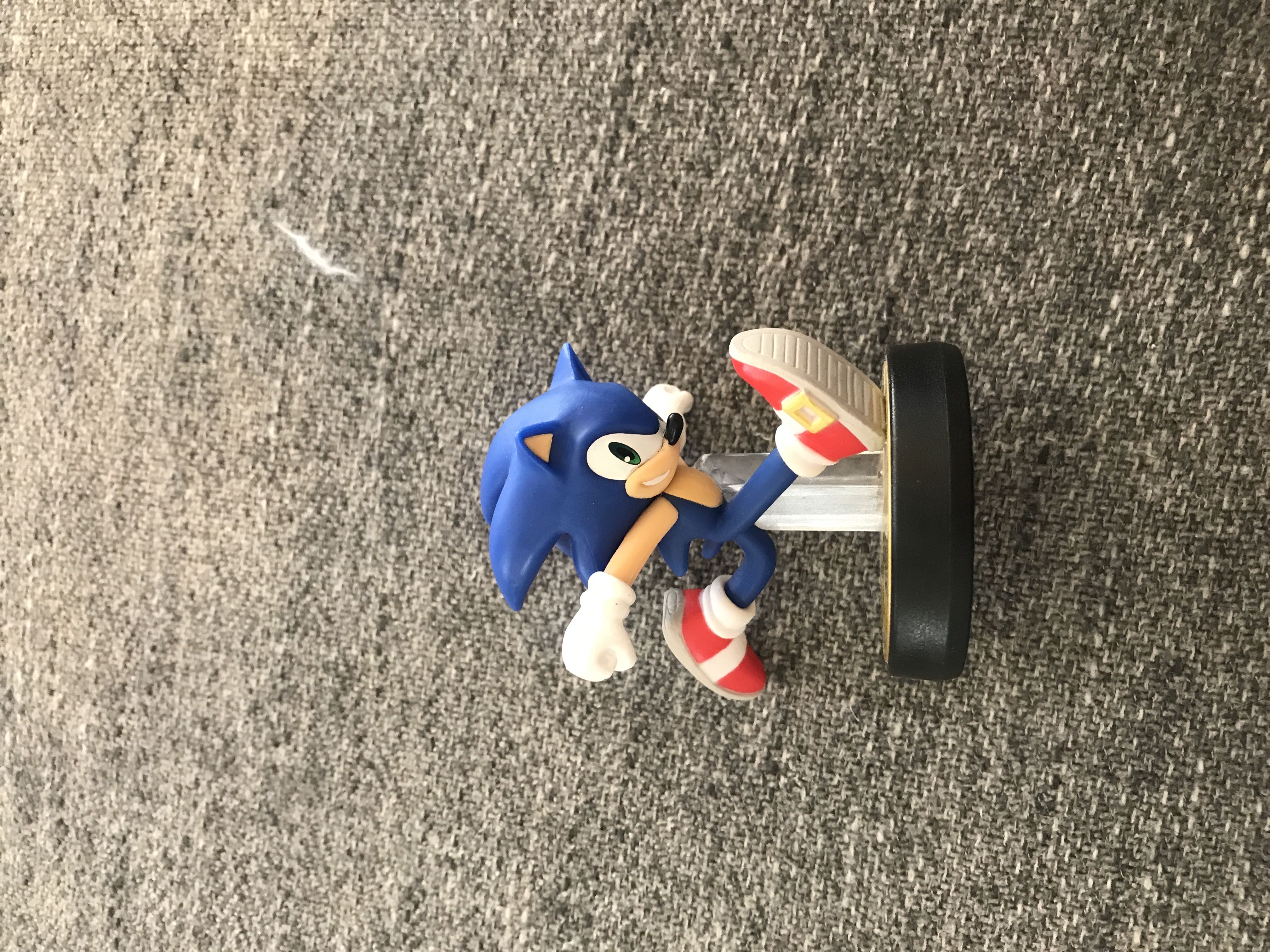 Amiibo Sonic - Nintendo (Amiibo- Sonic) action figure collectible - Main Image 2