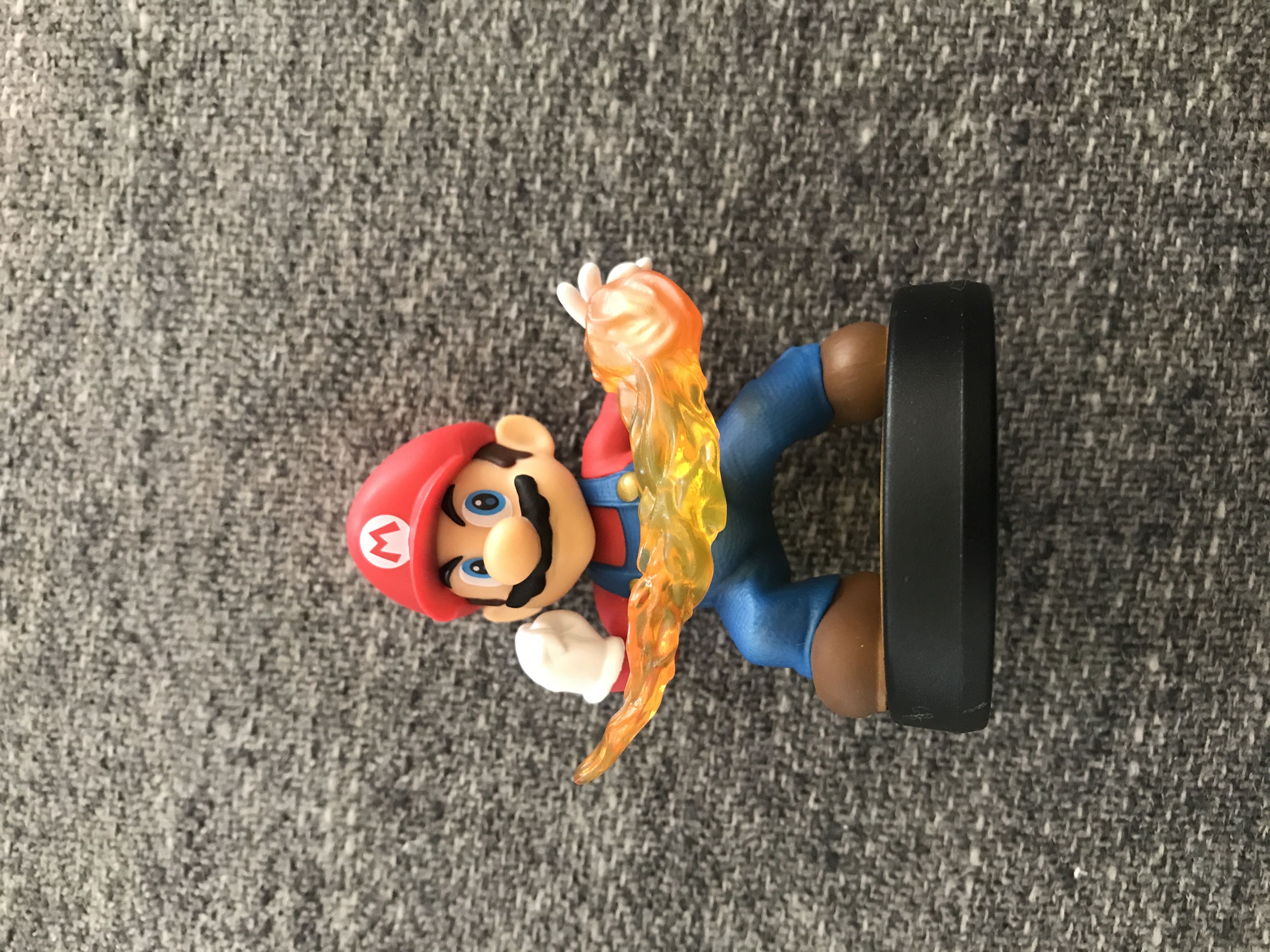 Mario - Nintendo (Amiibo - Super Smash Bros.) action figure collectible - Main Image 2