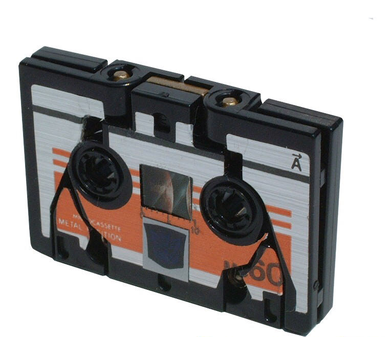 Transformers G1 Buzzsaw - Takara (Cassette) action figure collectible - Main Image 2