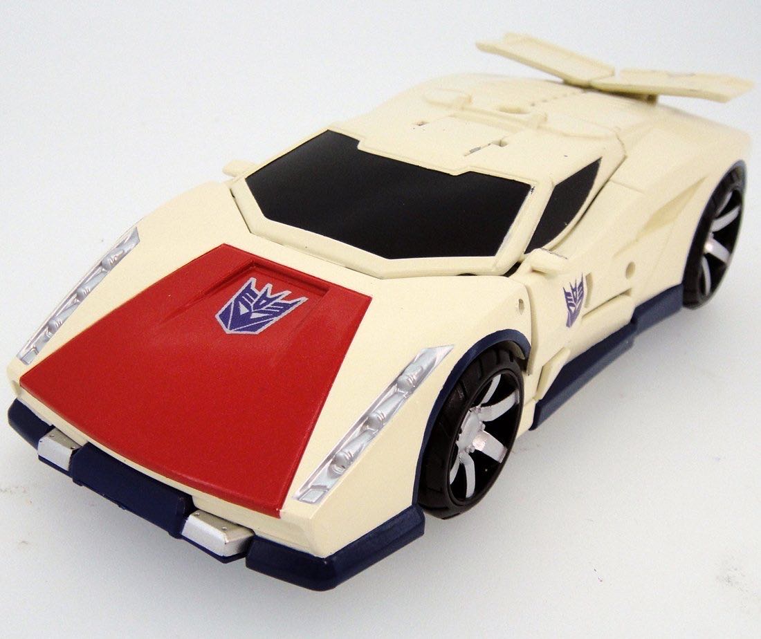 Breakdown - Takara (Generations) action figure collectible - Main Image 2