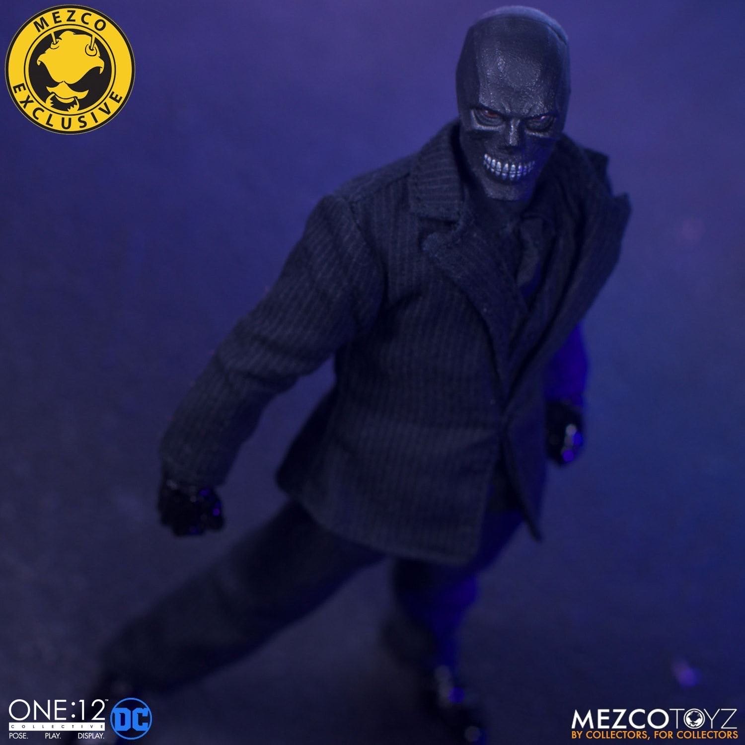 Mezco One:12 Collective Black Mask - Mezco Toys (DC Universe) action figure collectible [Barcode 696198767407] - Main Image 2