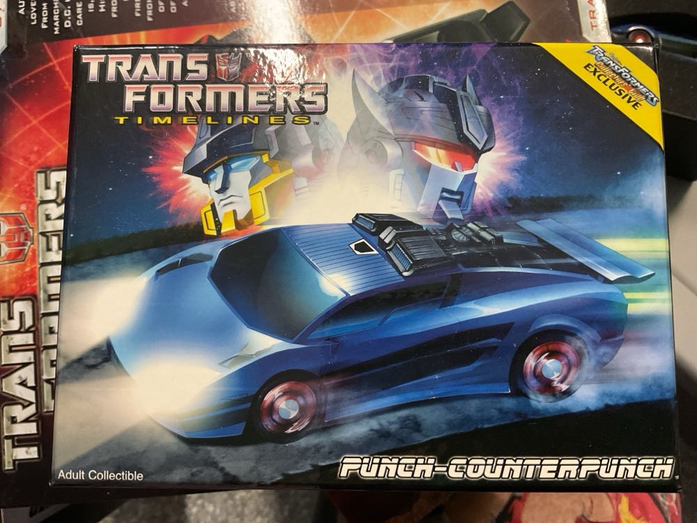 Transformers TFCC Timelines Punch-Counterpunch - Tfcc (Generations) action figure collectible - Main Image 3