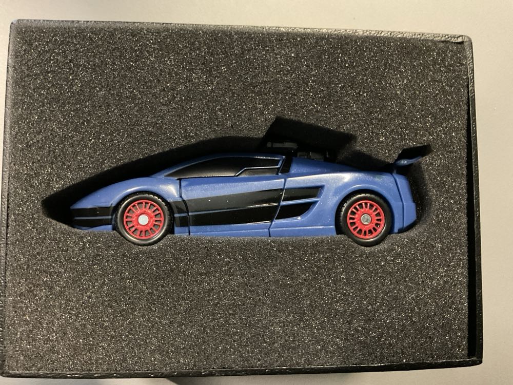 Transformers TFCC Timelines Punch-Counterpunch - Tfcc (Generations) action figure collectible - Main Image 4