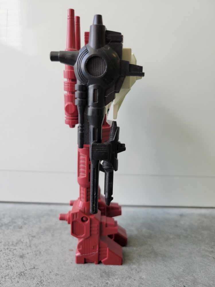 Six-Gun Six Gun With Metroplex Scamper And Slammer Autobot City Base - Hasbro (1986) action figure collectible - Main Image 3