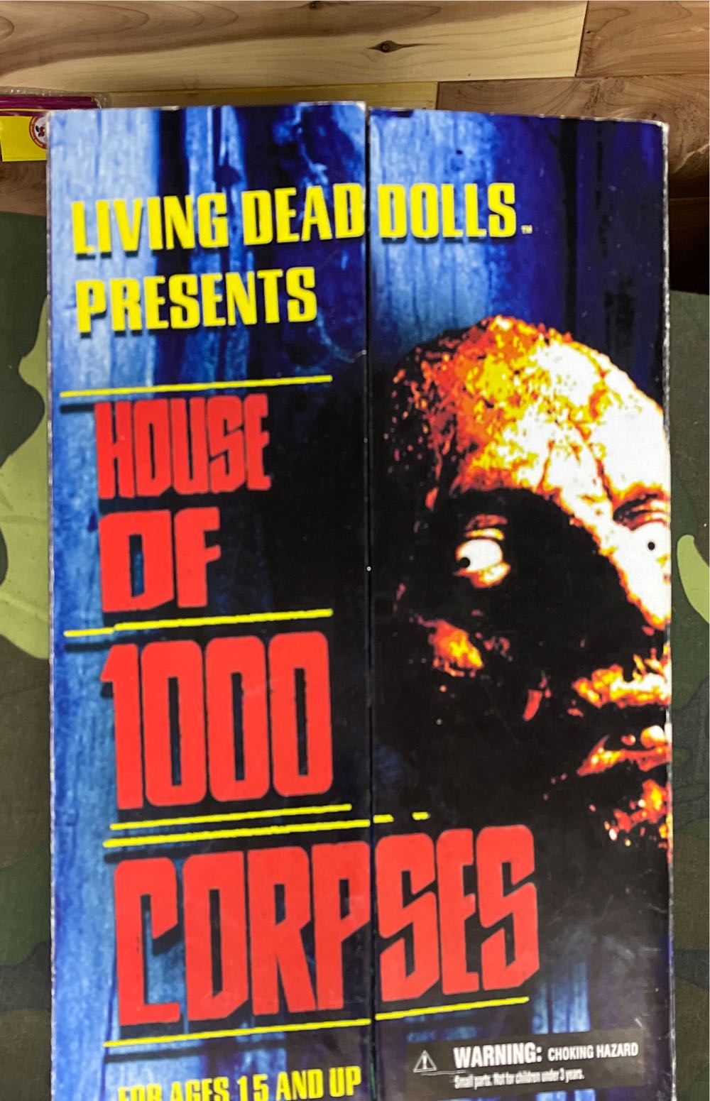 Living Dead Dolls Otis And Baby - Mezco action figure collectible [Barcode 696198935356] - Main Image 2