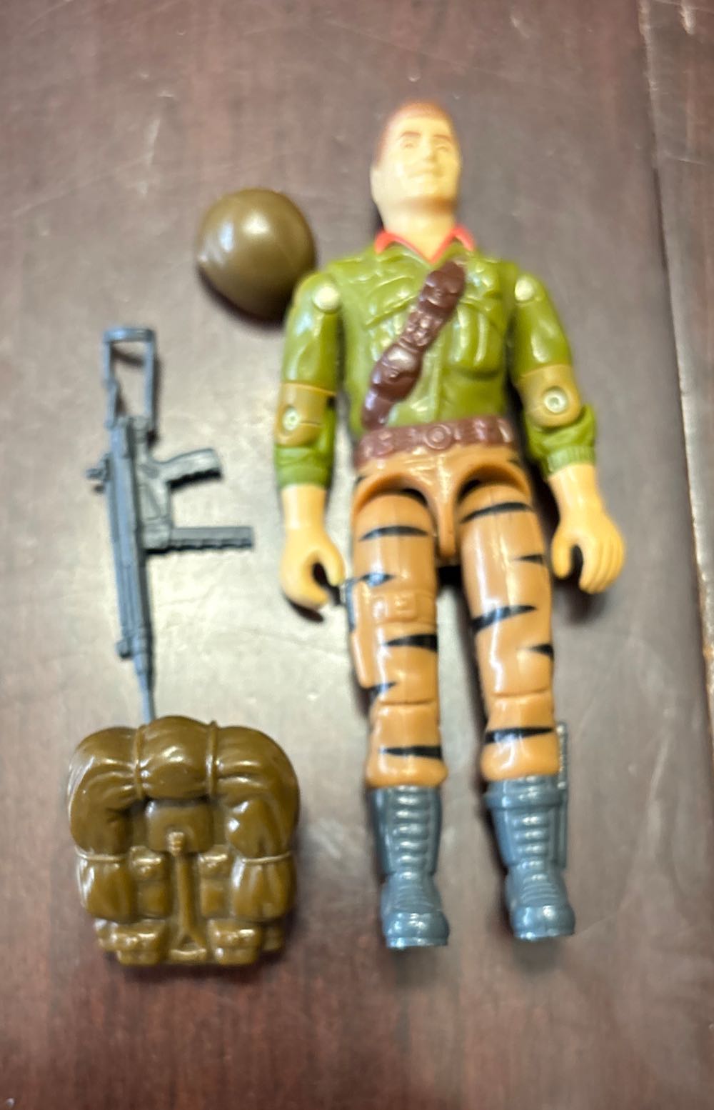 Duke V2 - Hasbro - G.I. Joe (G I Joe Tiger Force) action figure collectible - Main Image 3