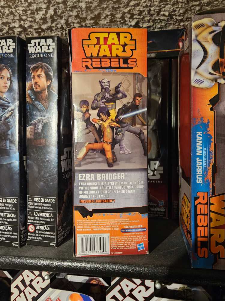 12” Ezra Bridger - Hasbro (2014 Rebels Saga Legends) action figure collectible [Barcode 653569986539] - Main Image 3