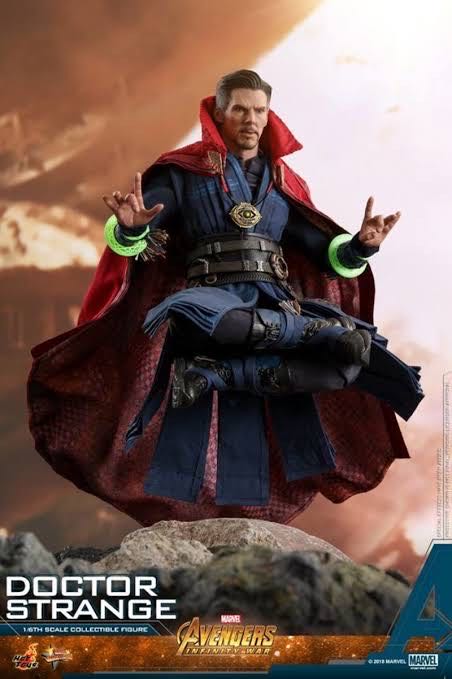 Doctor Strange - Hot Toys (Avengers: Infinity War) action figure collectible [Barcode 4897011186276] - Main Image 2