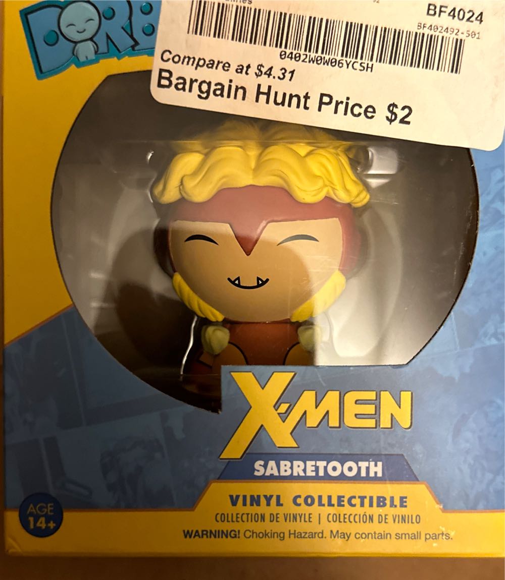 Sabretooth   (MARVEL) action figure collectible [Barcode 889698116817] - Main Image 1