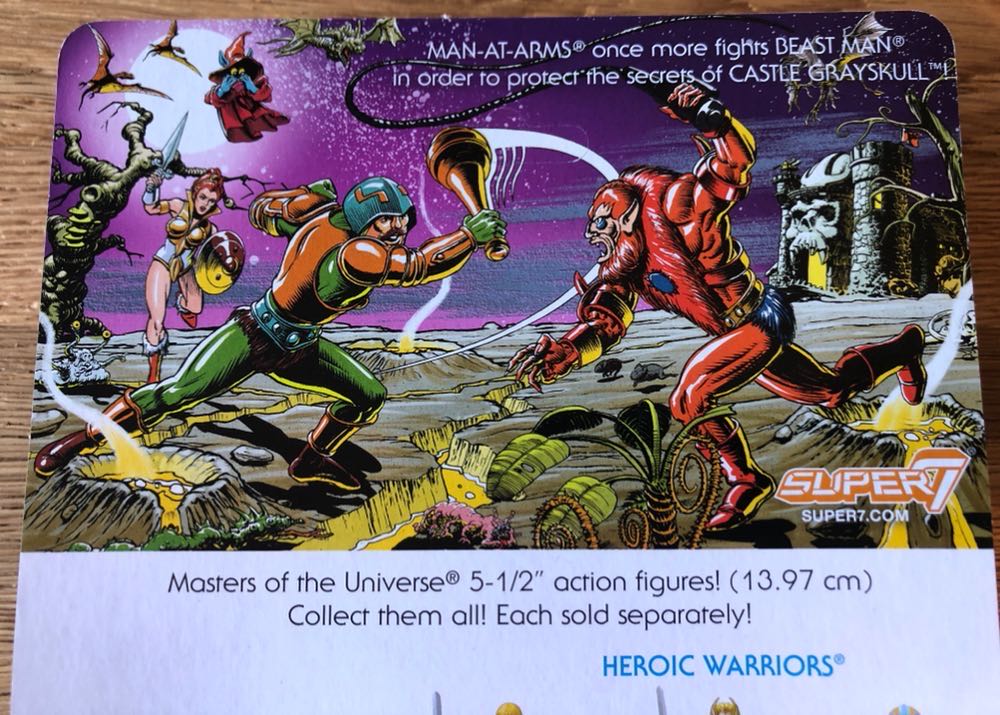 MOTU W1: She-Ra (Super7) - Super7 (Masters Of The Universe) action figure collectible [Barcode 811169030759] - Main Image 3