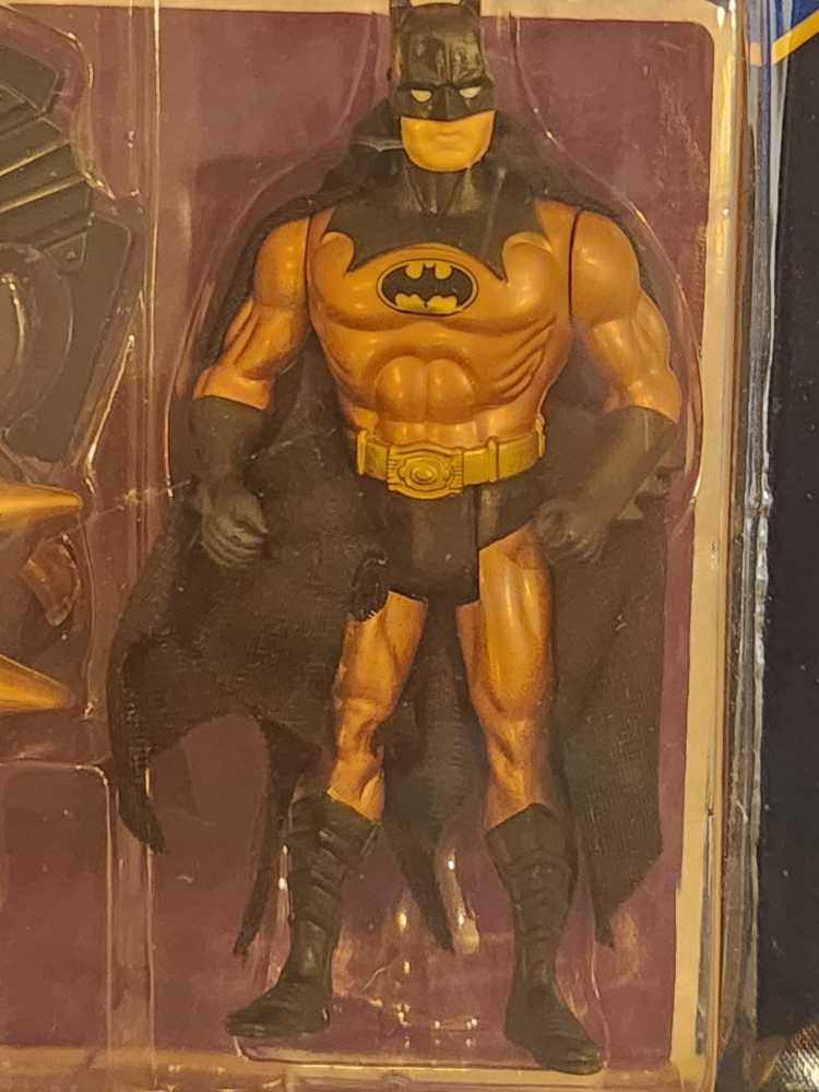 Batman (Powerwing) - Kenner (Batman: Batman Returns) action figure collectible [Barcode 076281638805] - Main Image 3