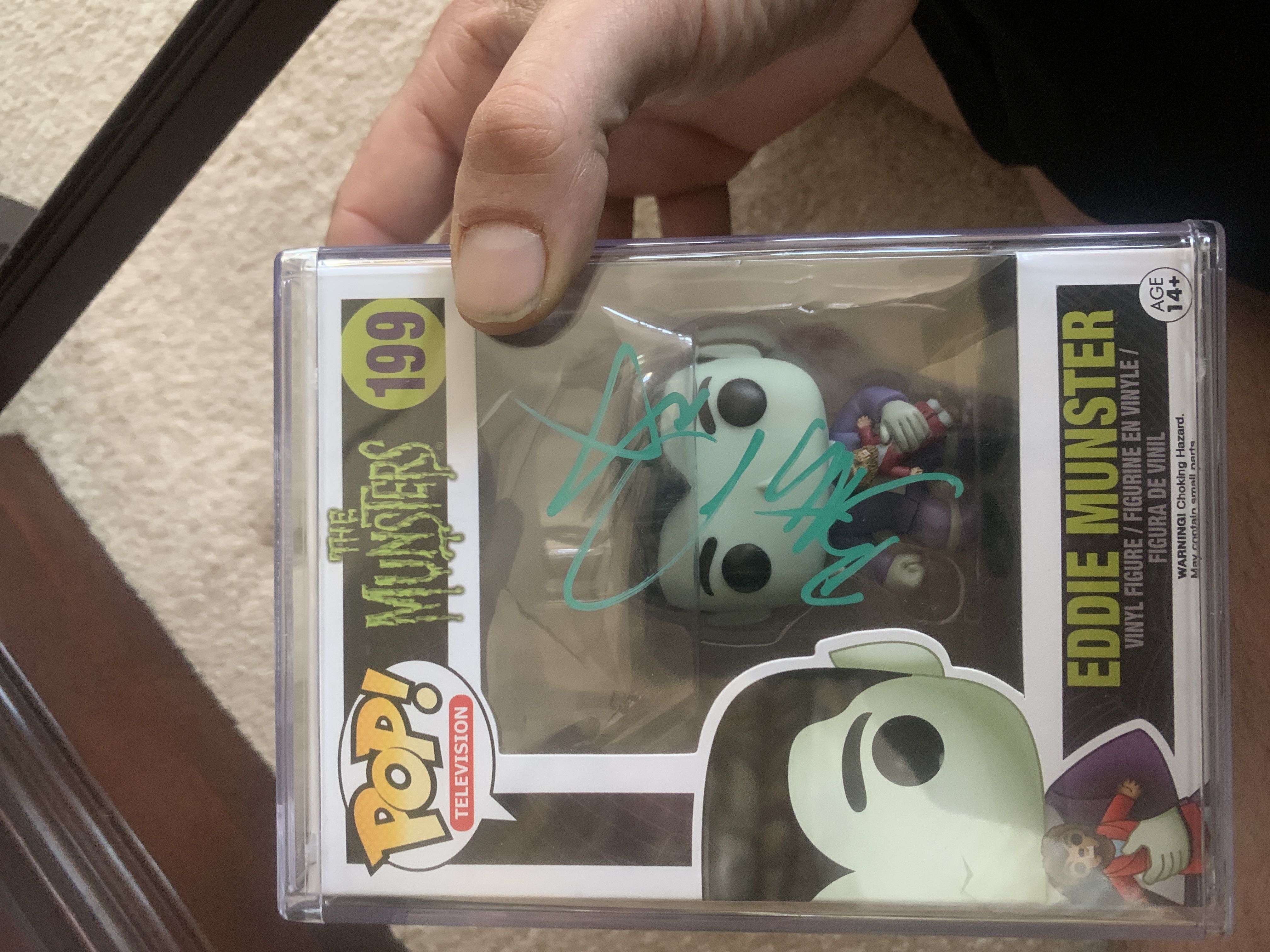 Eddie Munster - Funko (The Munsters) action figure collectible [Barcode 849803042479] - Main Image 2