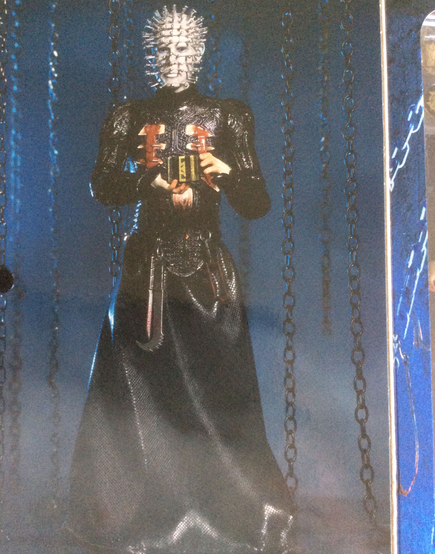 Pinhead - FILMS - HORROR (Hellraiser) action figure collectible [Barcode 634482331033] - Main Image 3