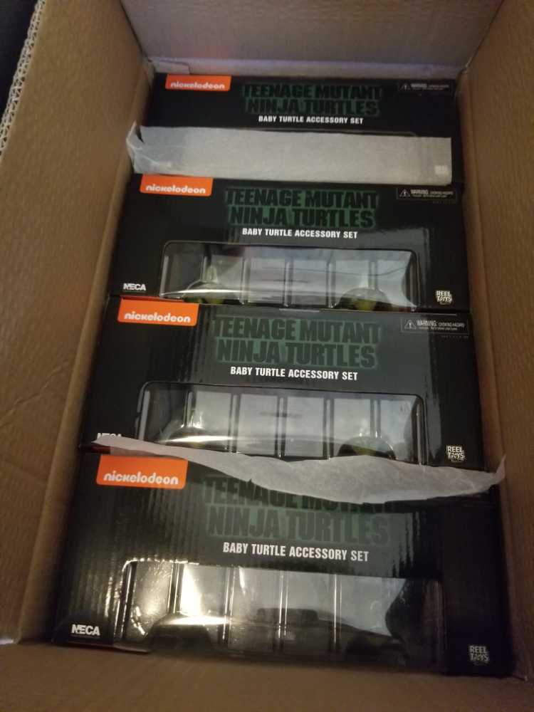 Neca- TMNT 1- Baby Turtle Accessory Set - Neca (Teenage Mutant Ninja Turtles Movie) action figure collectible [Barcode 634482540640] - Main Image 3