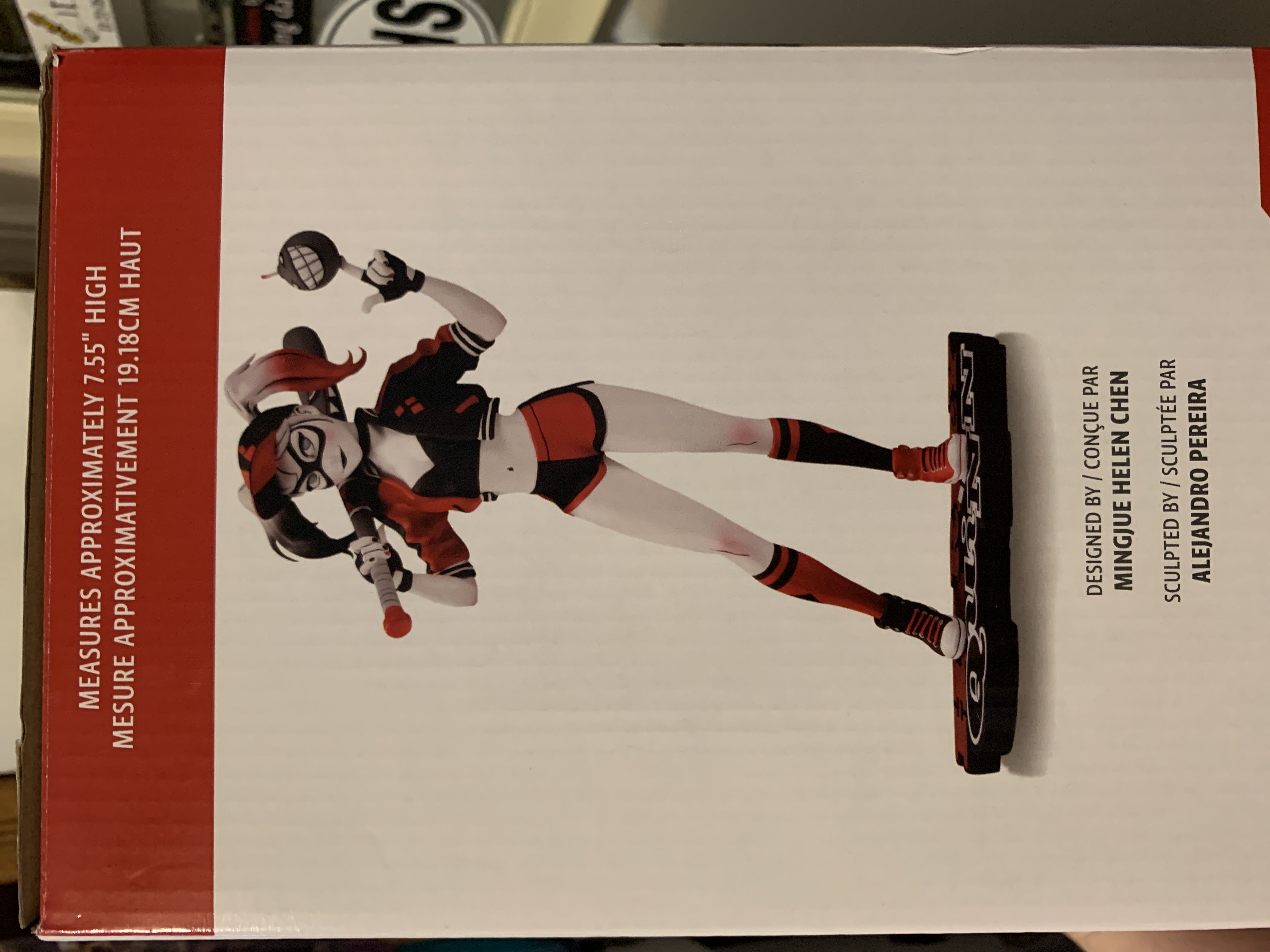 Harley Quinn Statue (Mingjue Helen Chen) - DC Collectibles action figure collectible [Barcode 761941355351] - Main Image 2