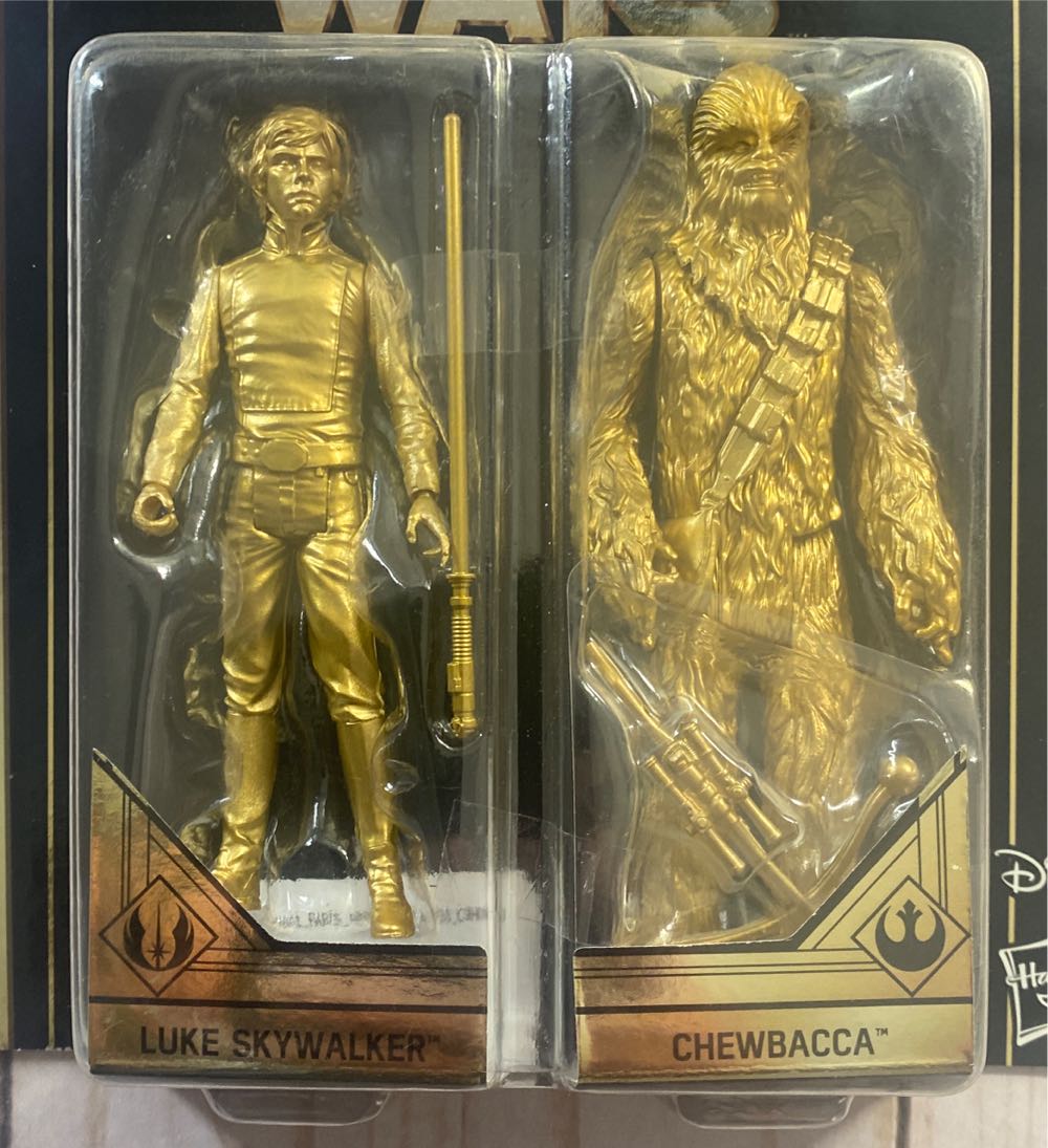 Chewbacca - Disney / Hasbro (Skywalker Saga Commemorative 3.75” 2019) action figure collectible [Barcode 630509870011] - Main Image 4