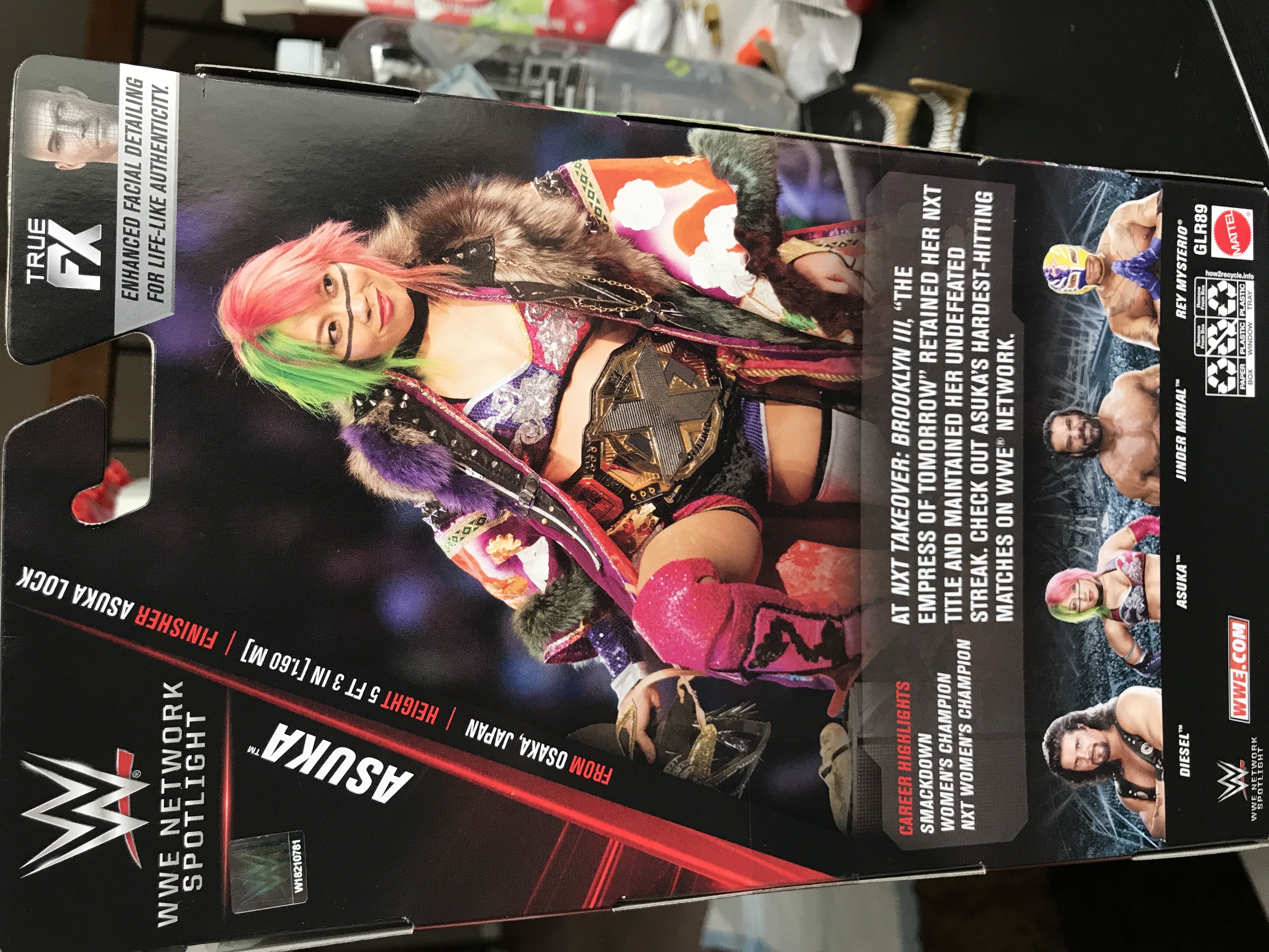 Asuka - Mattel (WWE) (WWE Mattel Elite Spotlight) action figure collectible [Barcode 887961848663] - Main Image 2