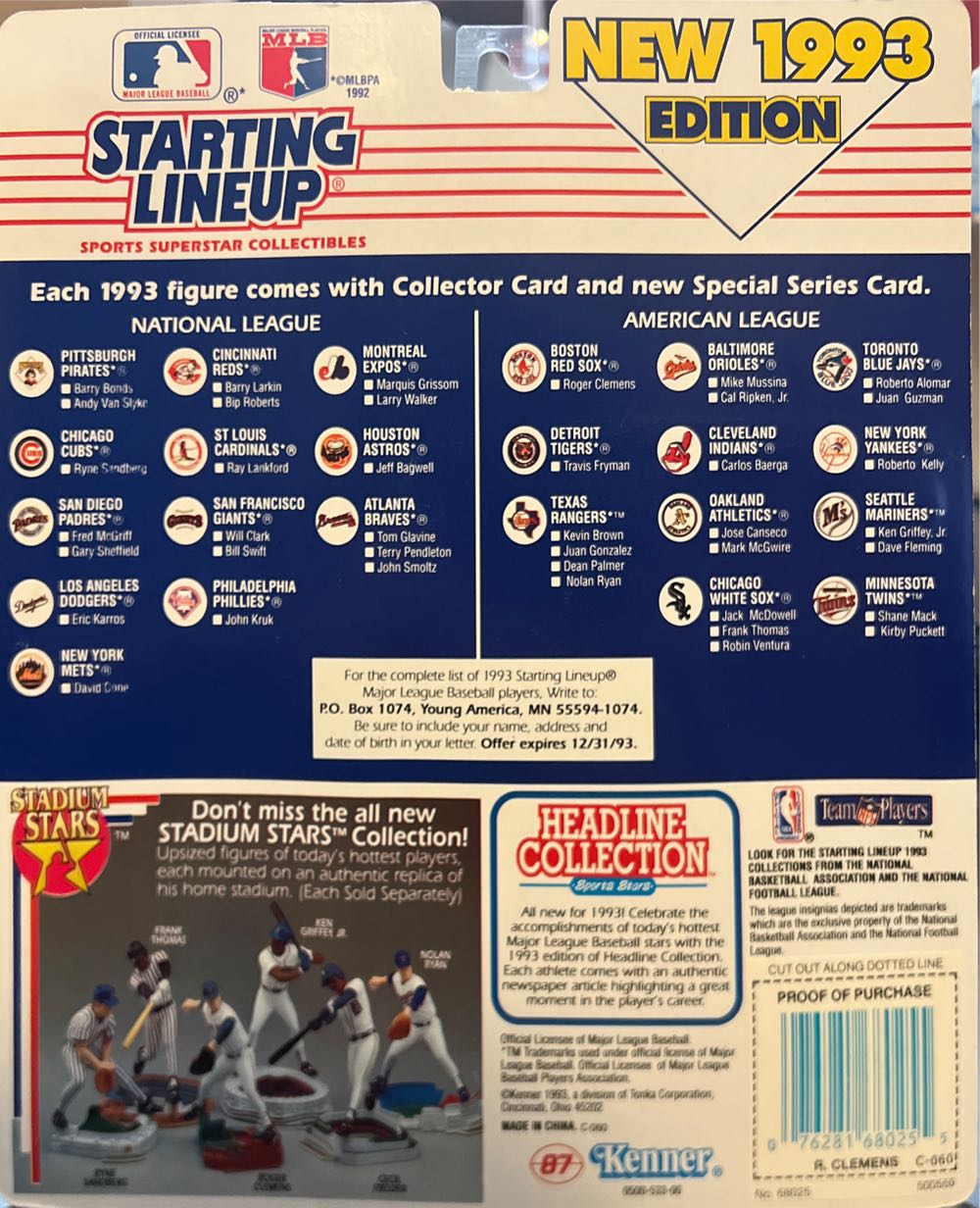 Starting Lineup Roger Clemens Boston Red Sox - Kenner (Sports / Athlete) action figure collectible [Barcode 076281680255] - Main Image 2