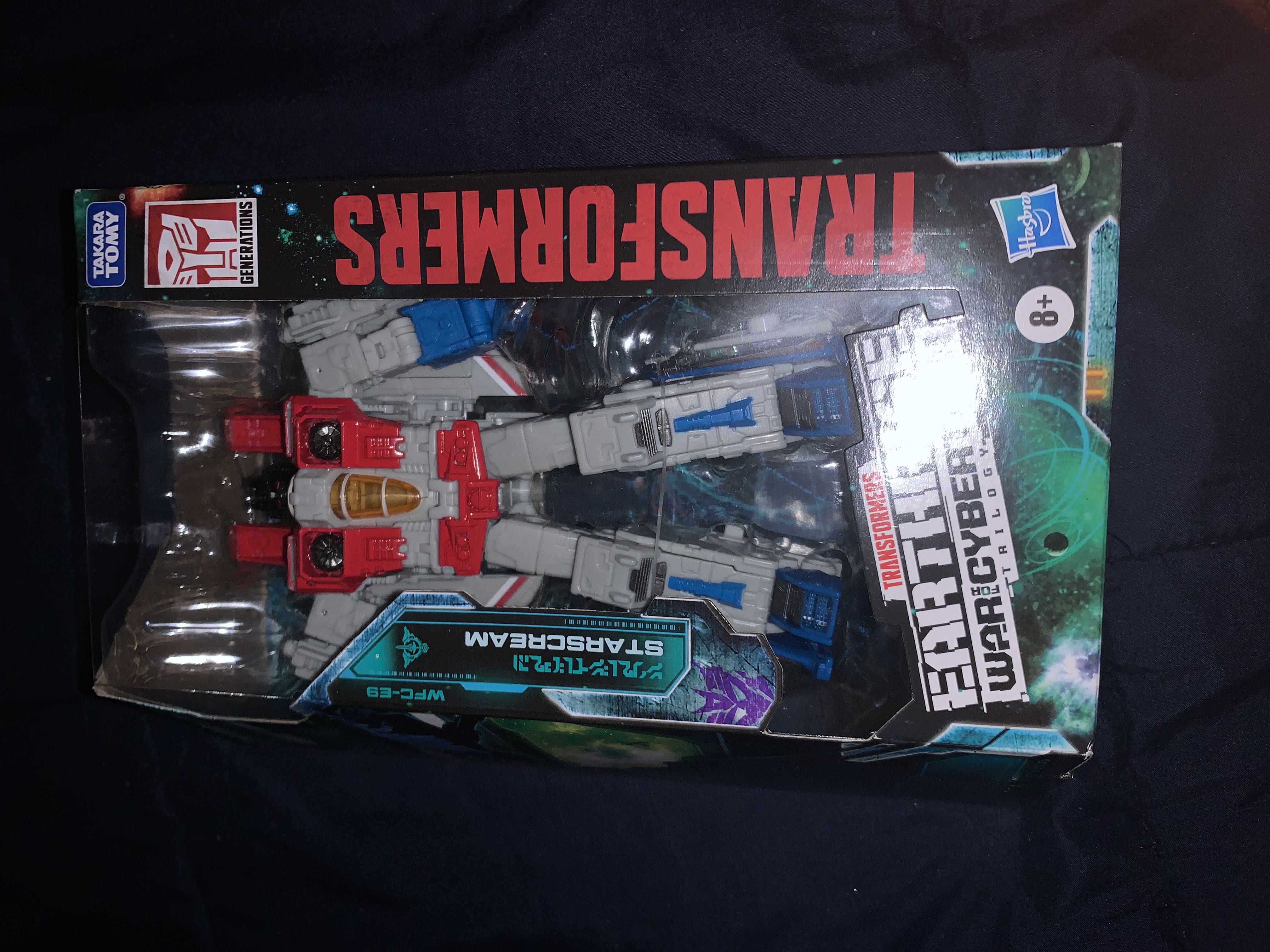 Starscream WFC E9  - Hasbro / Takara Tomy (Transformers: Earthrise War For Cybertron Trilogy) action figure collectible [Barcode 5010993639731] - Main Image 3
