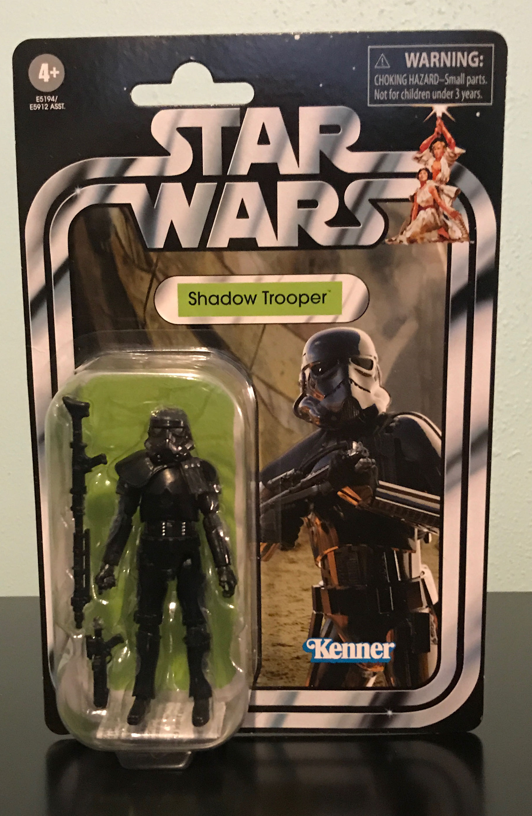 Vintage Collection - VC163 - Shadow Trooper Star Wars EU: - Hasbro (Stsr Wars Expanded Universe) action figure collectible [Barcode 630509873418] - Main Image 2
