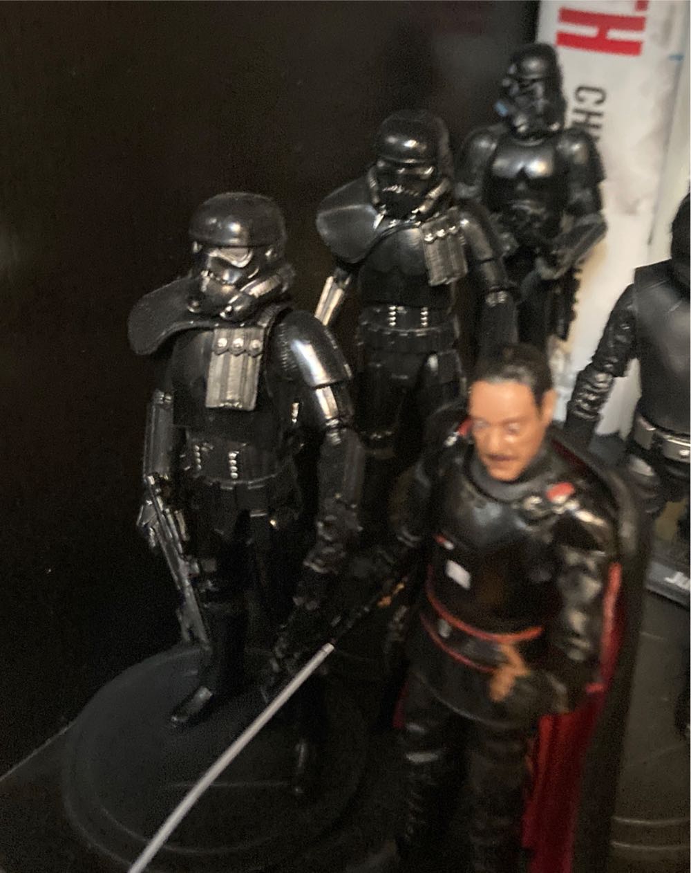 Vintage Collection - VC163 - Shadow Trooper Star Wars EU: - Hasbro (Stsr Wars Expanded Universe) action figure collectible [Barcode 630509873418] - Main Image 4