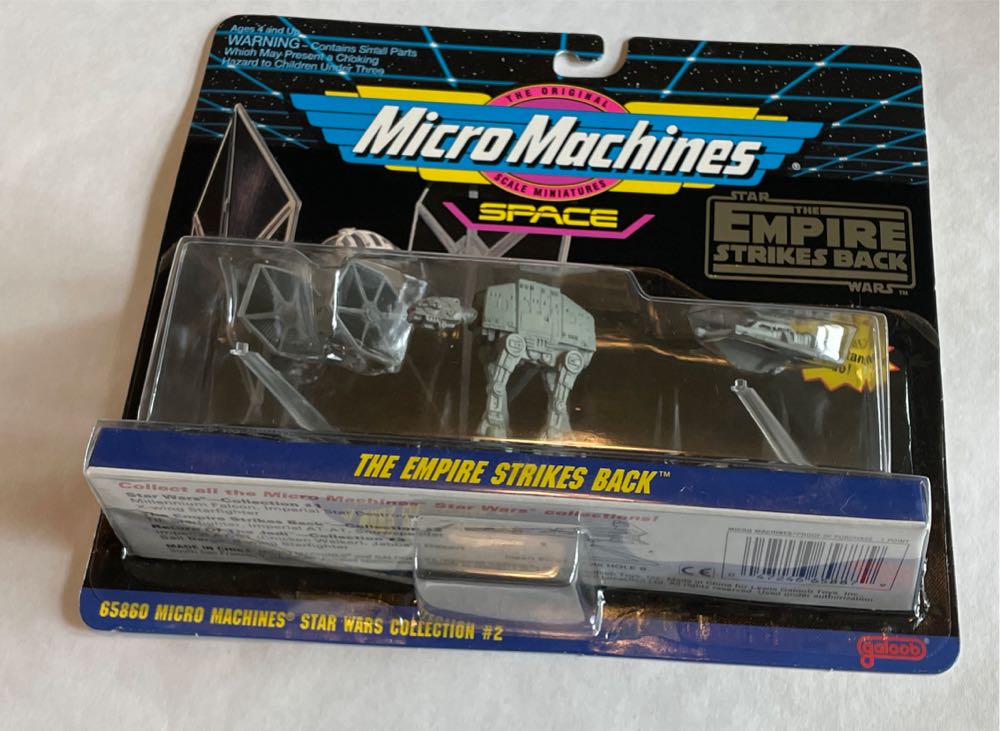 Micro Machines Star Wars the ESB - Galoob (Micro Machines - Star Wars) action figure collectible [Barcode 047246658879] - Main Image 2