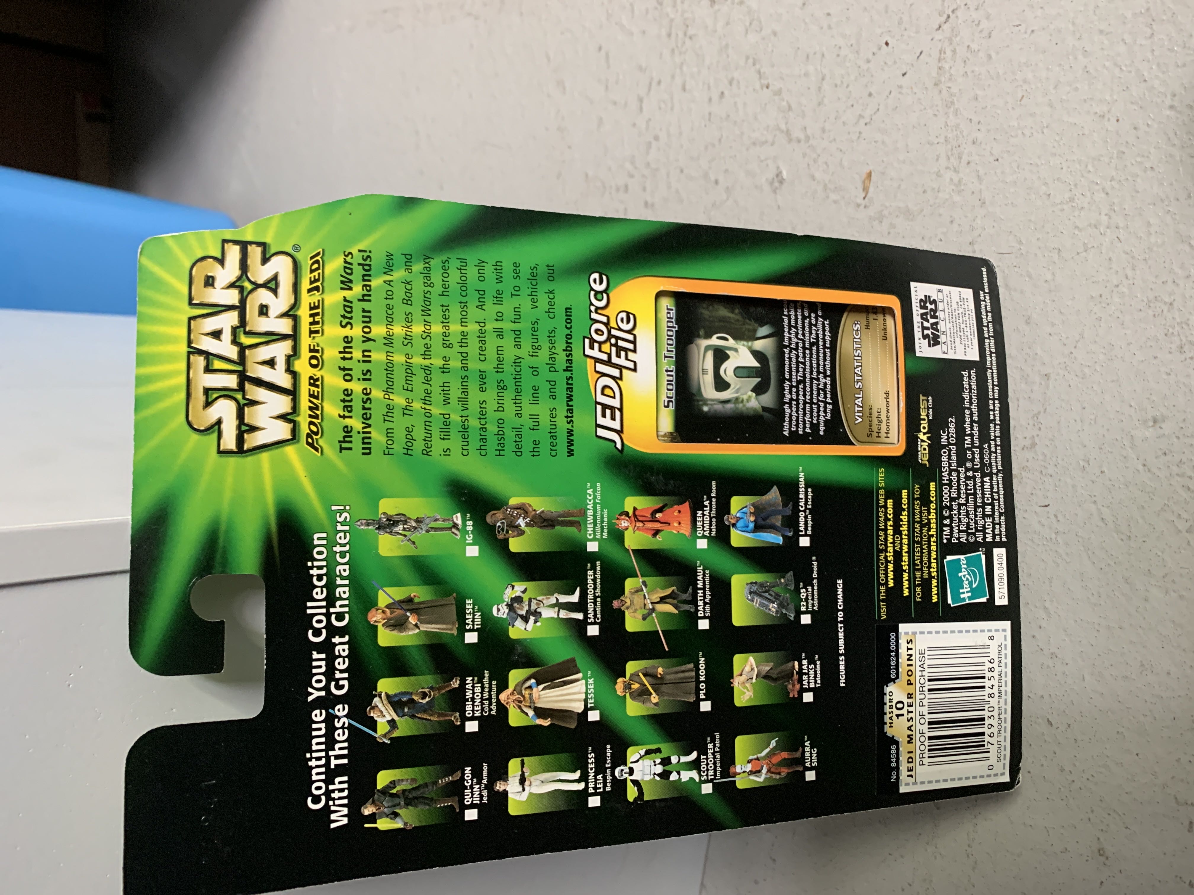 Scout Trooper (Dirty) - Hasbro (Power Of The Jedi) action figure collectible [Barcode 076930845868] - Main Image 2