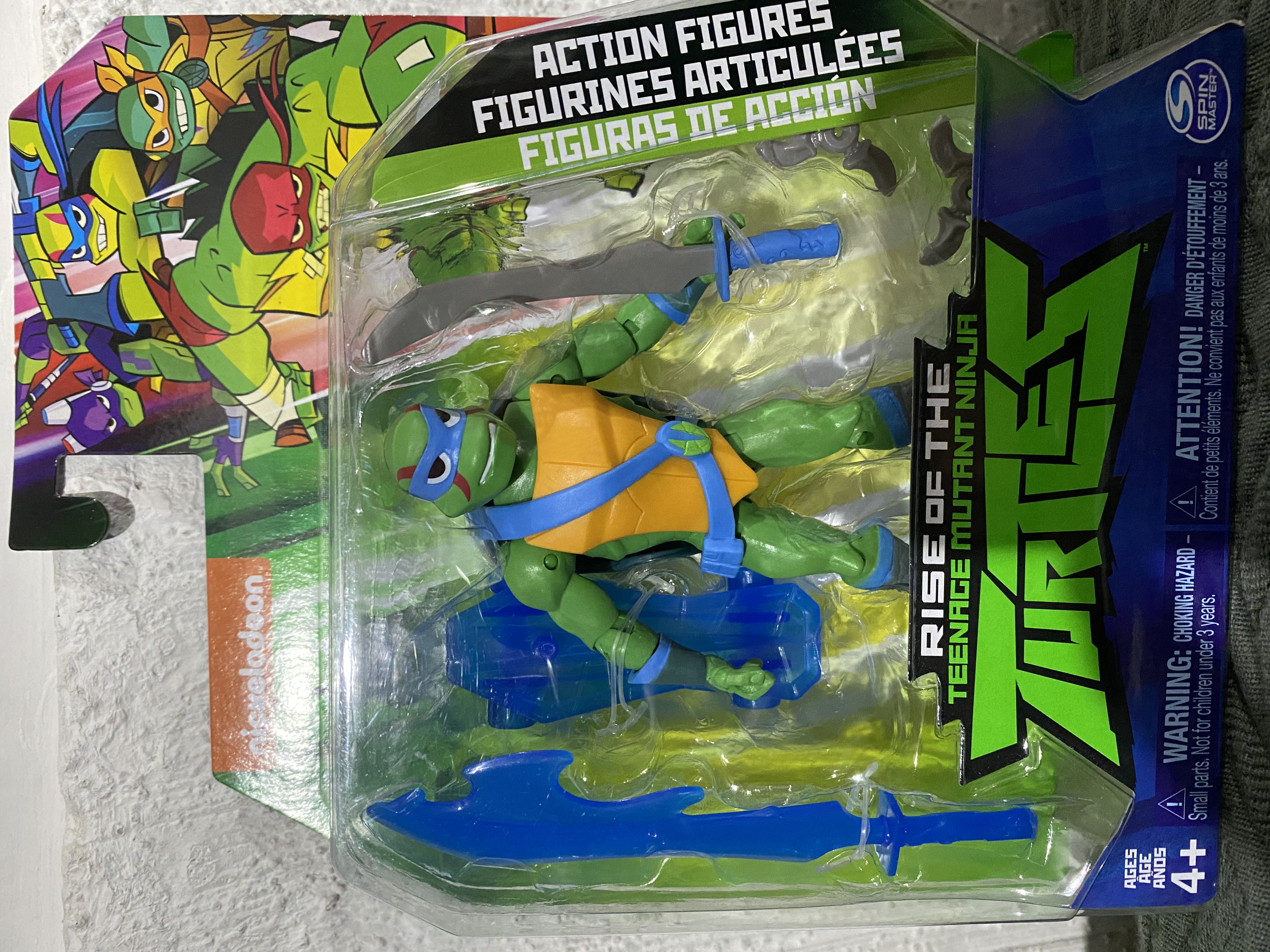 Leonardo - Spin Master (Ninja Turtles: Next Mutation) action figure collectible [Barcode 778988186367] - Main Image 3