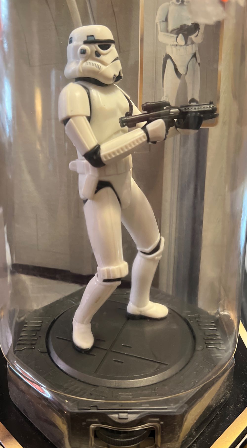 Storm Trooper -On 360 Stand - Hasbro, Inc (Star Wars: Epic Force) action figure collectible [Barcode 076281698427] - Main Image 3