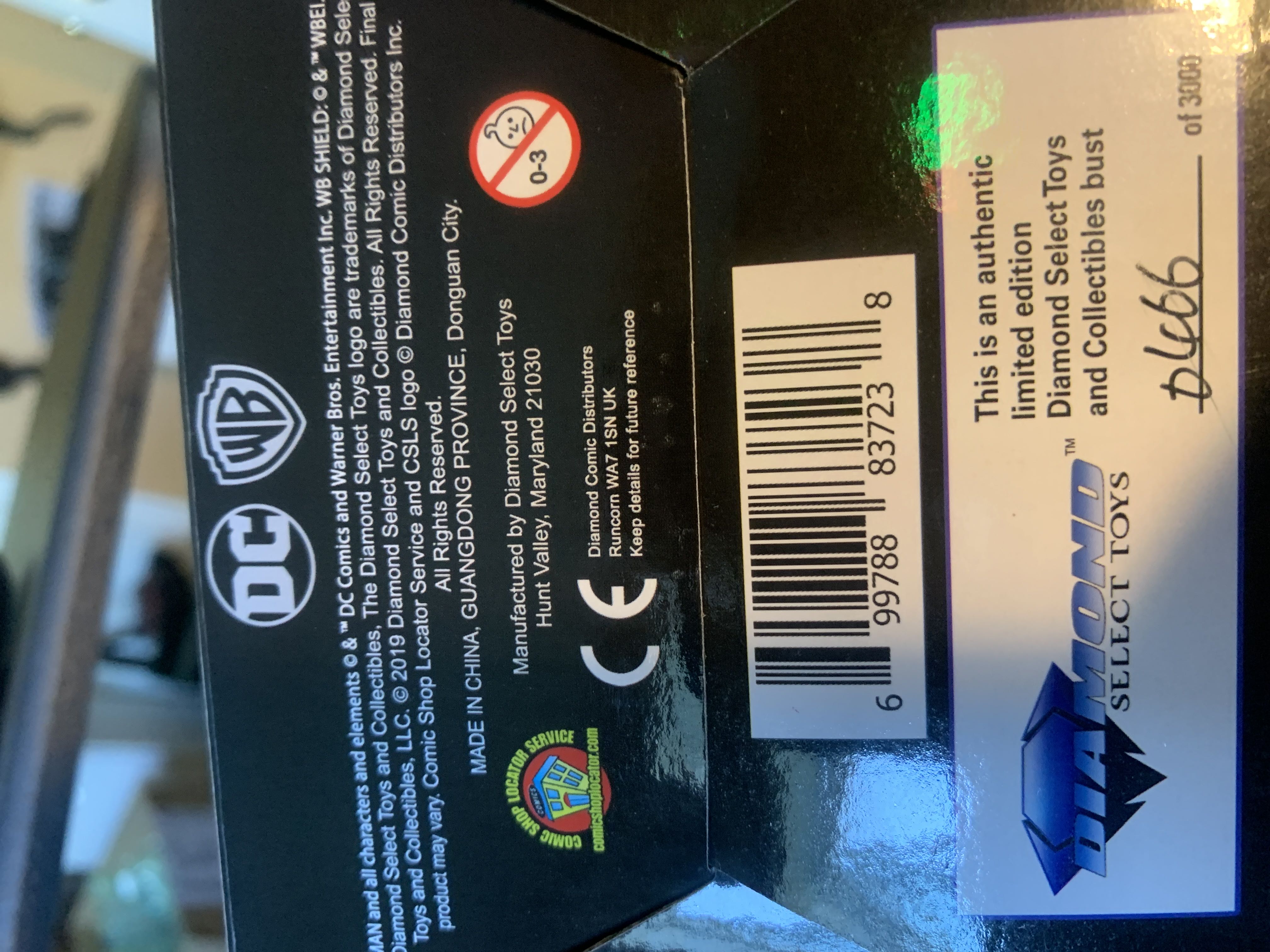 Harley Quinn “Harlequinade”  (Harley Quinn) action figure collectible [Barcode 699788837238] - Main Image 2