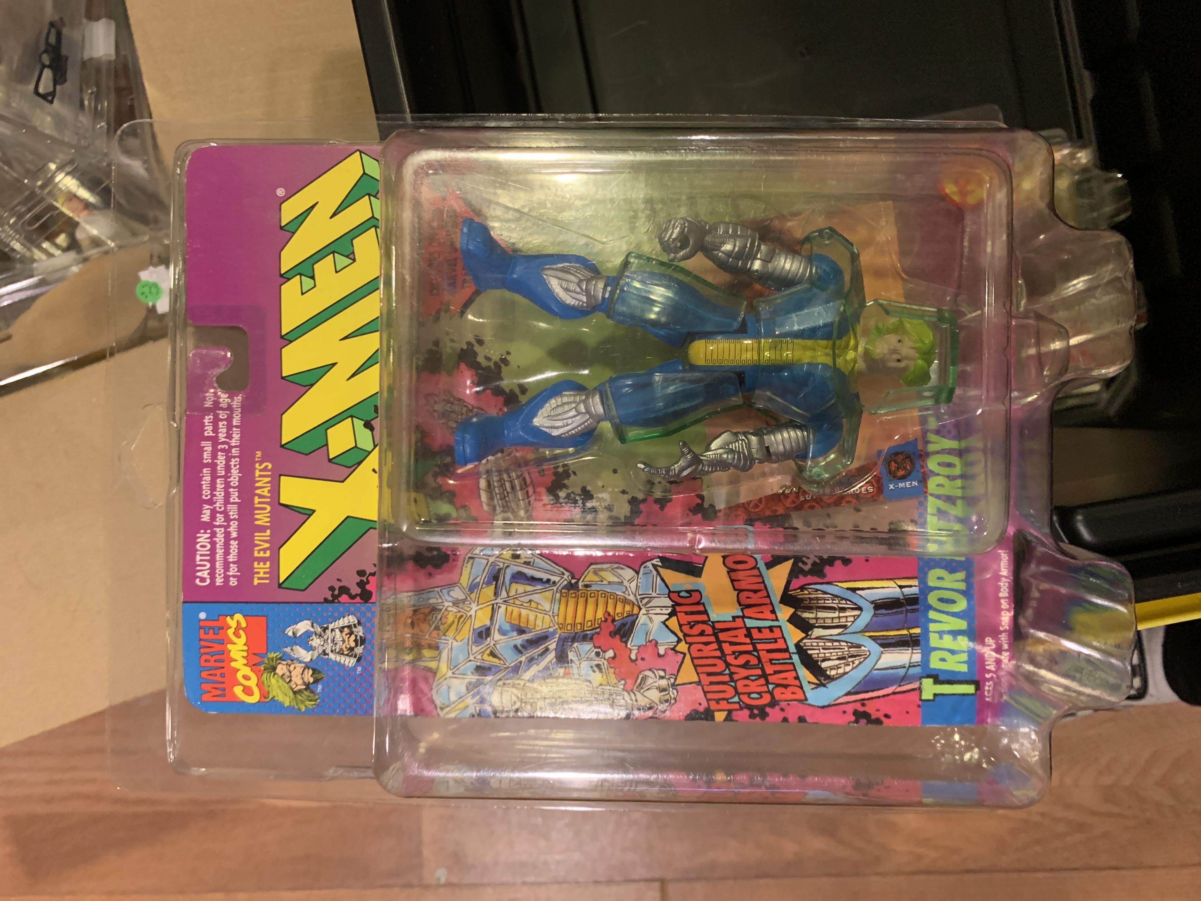 Error Marvel Trevor Fitzroy Upside Down  action figure collectible - Main Image 1