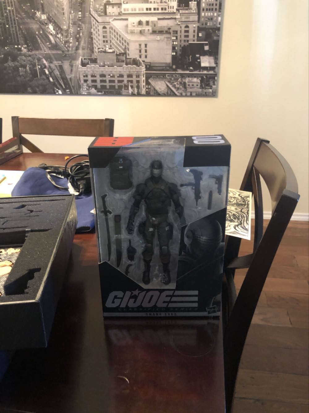 Snake Eyes (Deluxe) - Hasbro (G.I. Joe: Classified Series) action figure collectible [Barcode 5010993675852] - Main Image 2