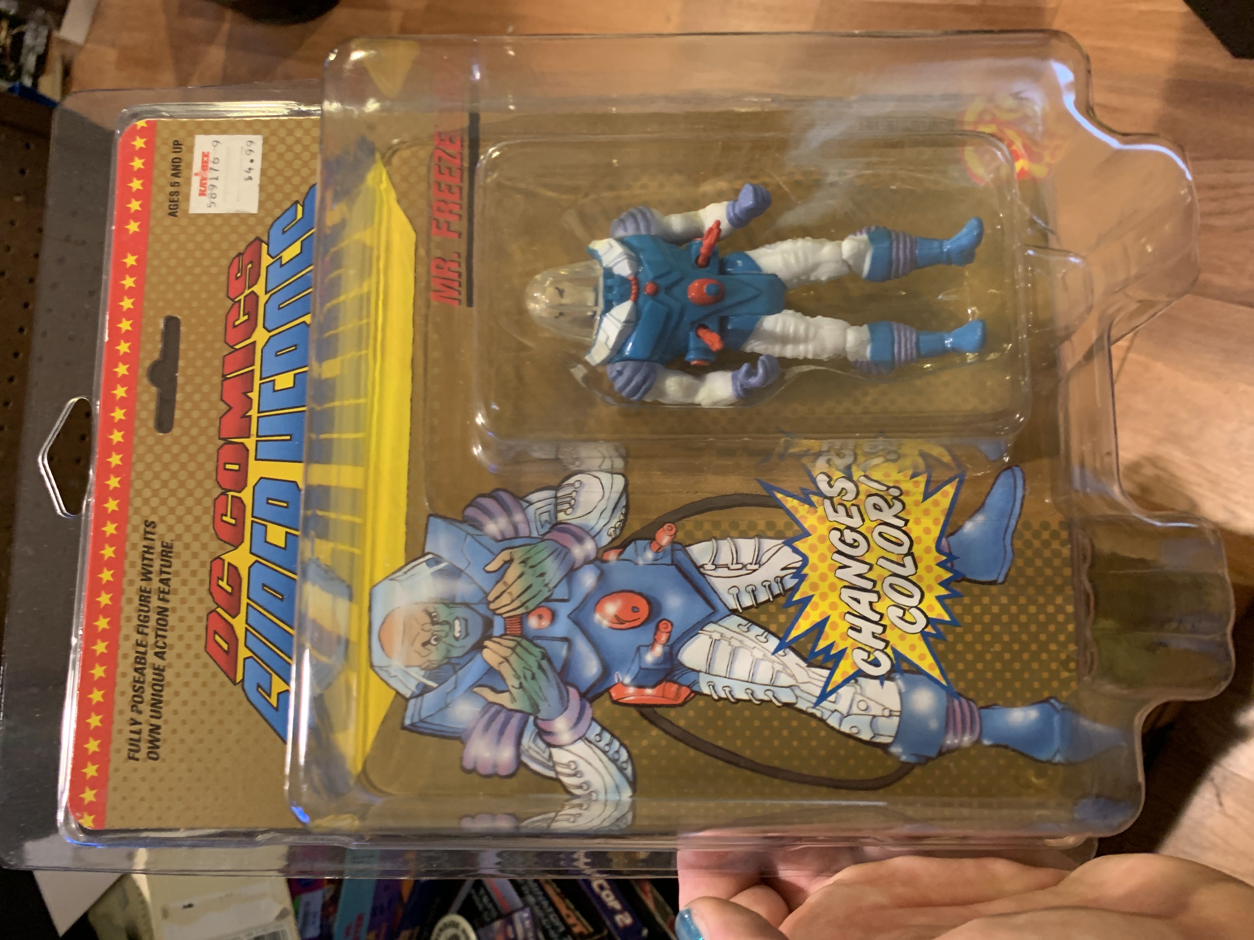 R2-D2 (Electronic Lights & Sounds!) - Star Wars (Revenge Of The Sith)