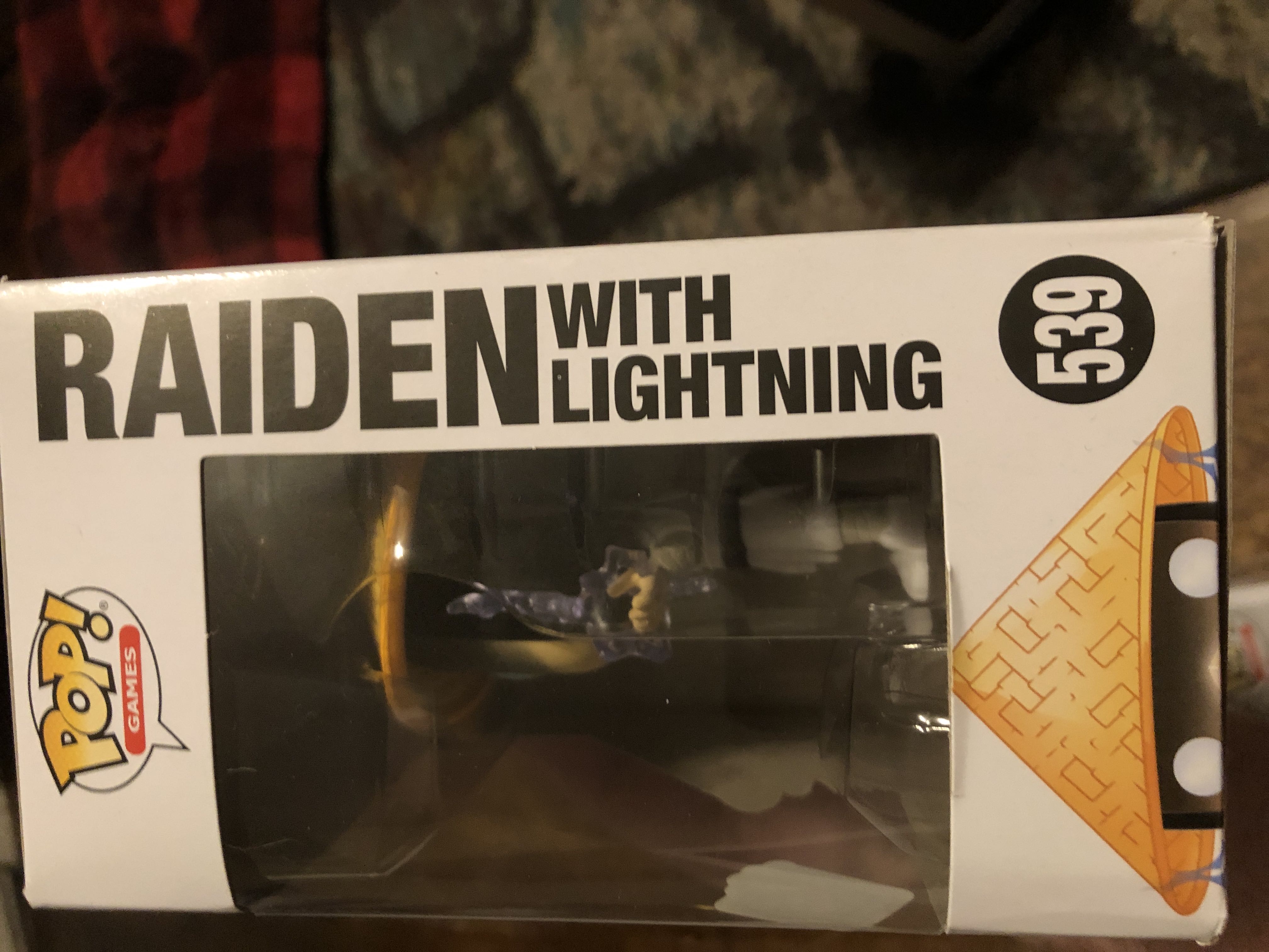 Funko Mortal Kombat-Raiden With Lightning Effect - Funko Pop! (Mortal Kombat) action figure collectible [Barcode 889698450409] - Main Image 2