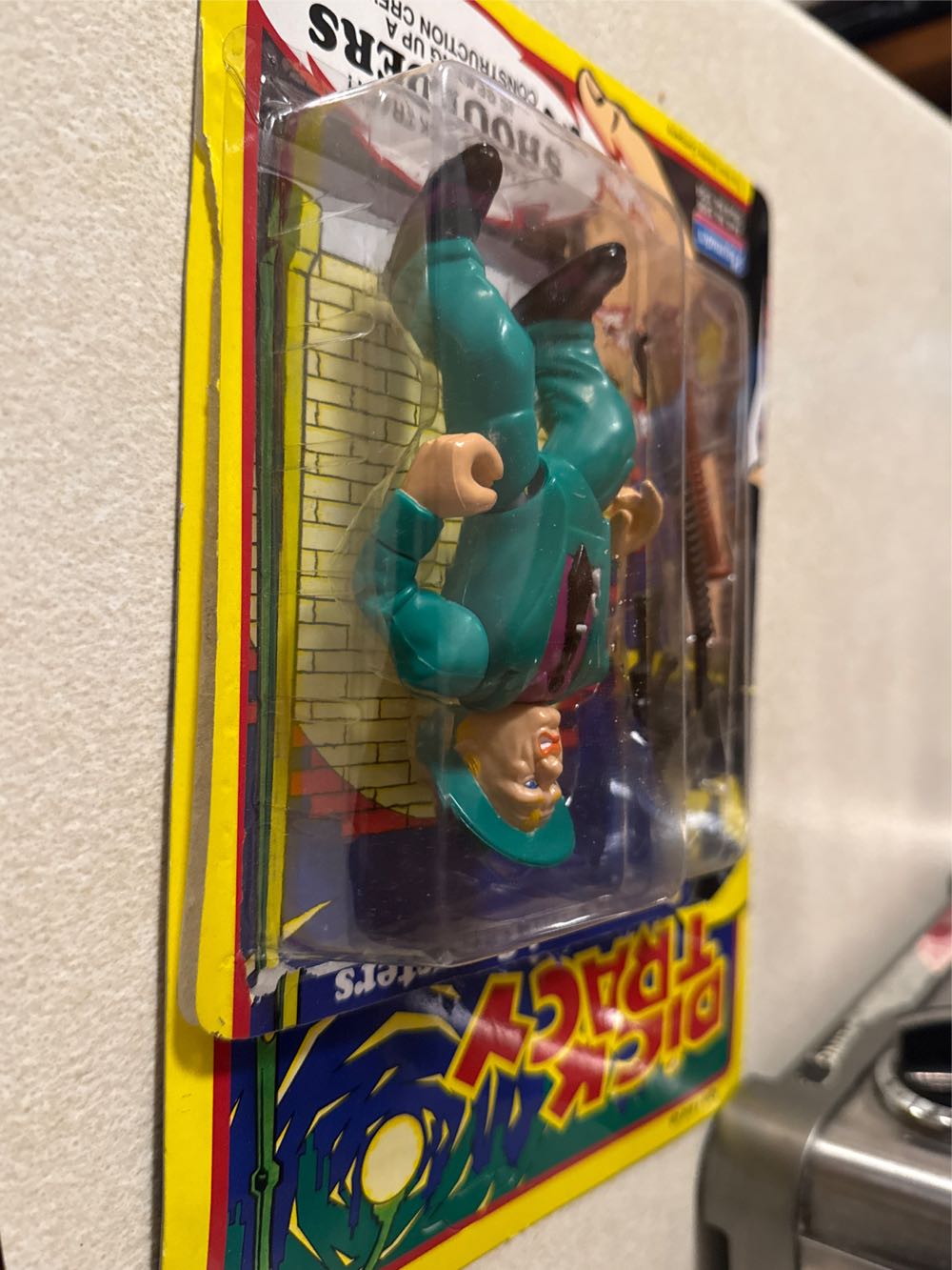 Dick Tracy Coopers And Gangsters Shoulders - Playmates (Dick Tracy) action figure collectible [Barcode 043377057048] - Main Image 4