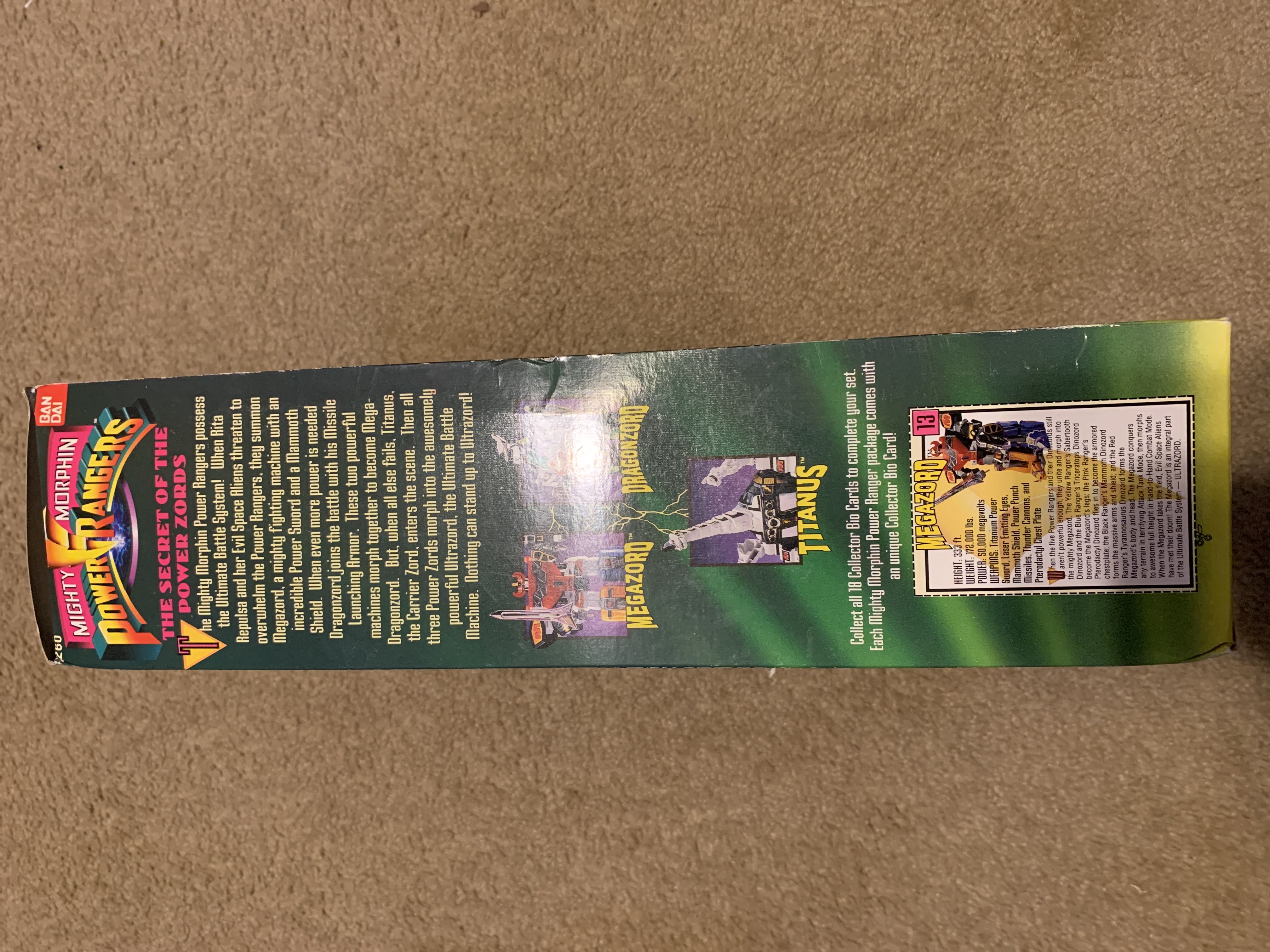Megazord Deluxe Set - Bandai (Mighty Morphin Power Rangers) action figure collectible [Barcode 045557022600] - Main Image 3