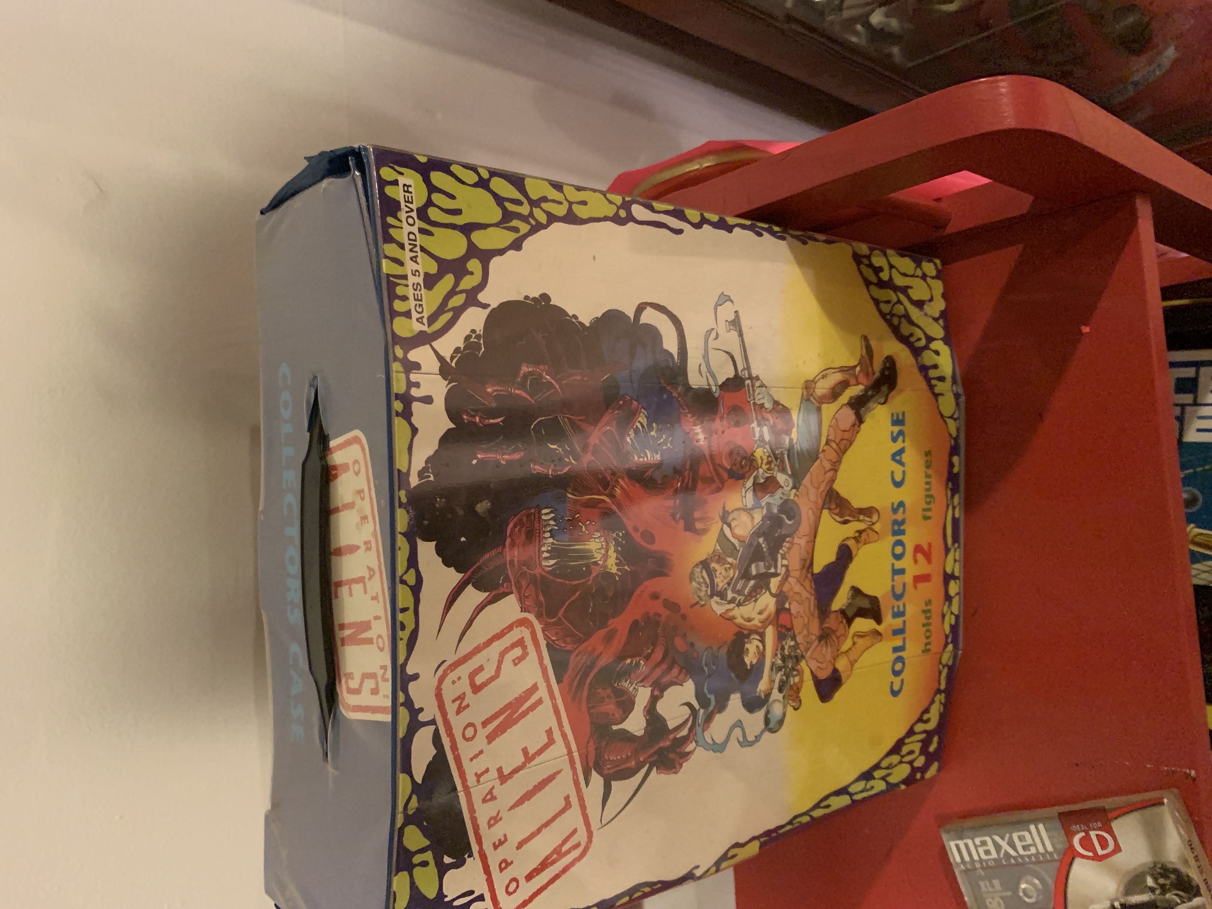 Case Operation aliens  action figure collectible - Main Image 1