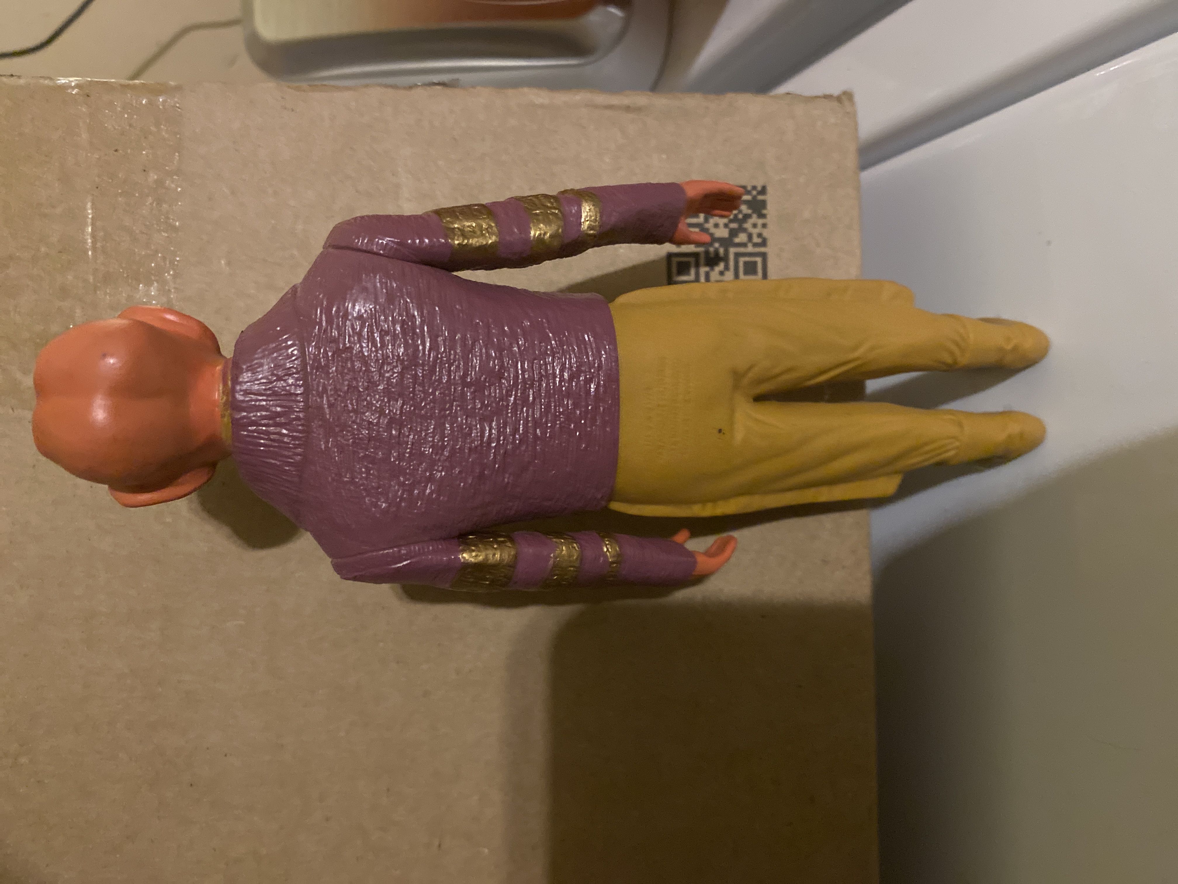 Quark - Hamilton Gifts (Star Trek-Deep Space 9) action figure collectible - Main Image 2