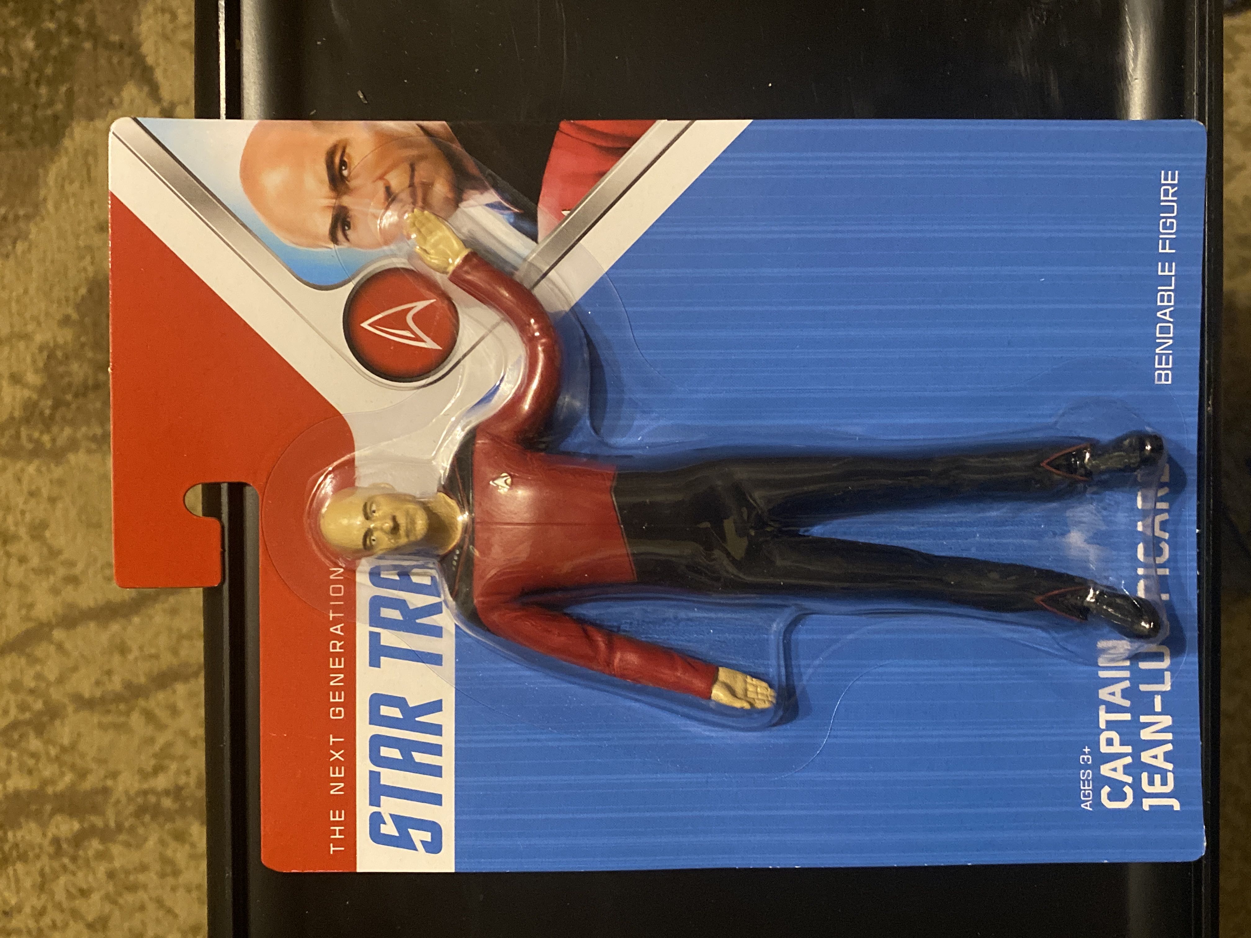 Captain Picard  action figure collectible [Barcode 054382051013] - Main Image 1