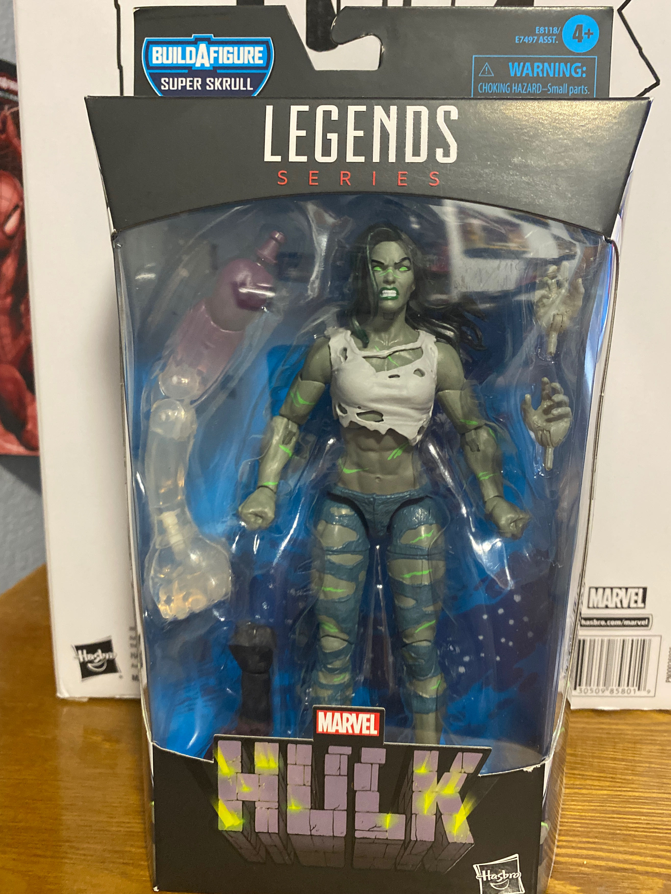 She-Hulk (Gray) - Hasbro (Marvel Legends) action figure collectible [Barcode 5010993655472] - Main Image 2