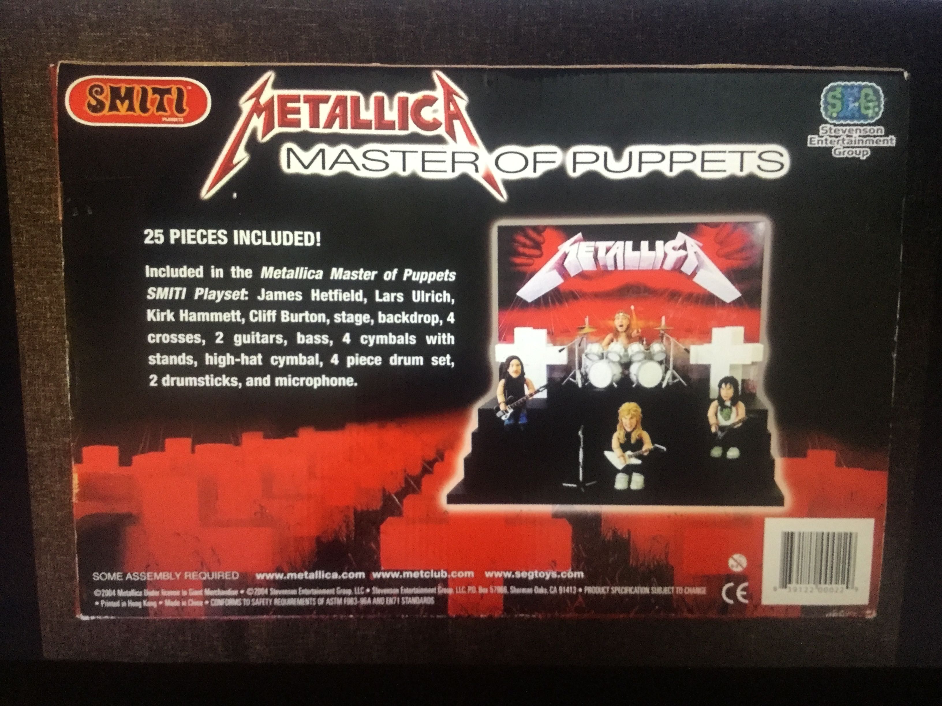 Metallica Master Of Puppets Smiti Figure Playset - Smiti action figure collectible [Barcode 839122000229] - Main Image 2