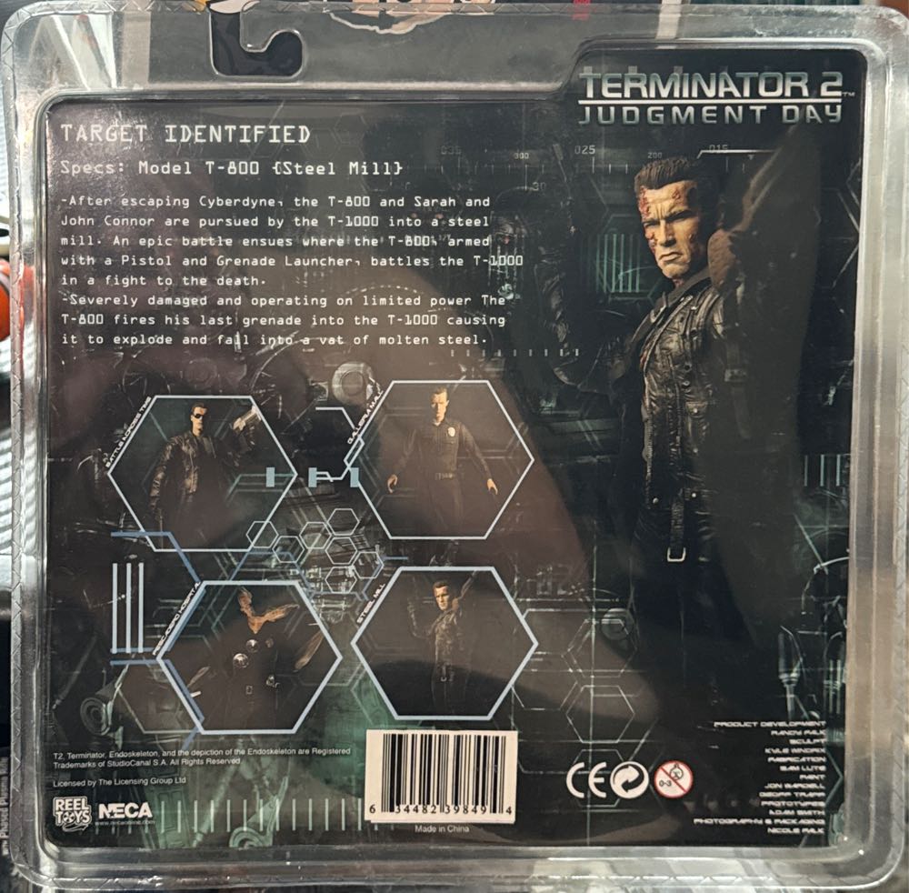 T-800 {Steel Mill} - Neca (Terminator) action figure collectible [Barcode 634482398494] - Main Image 2