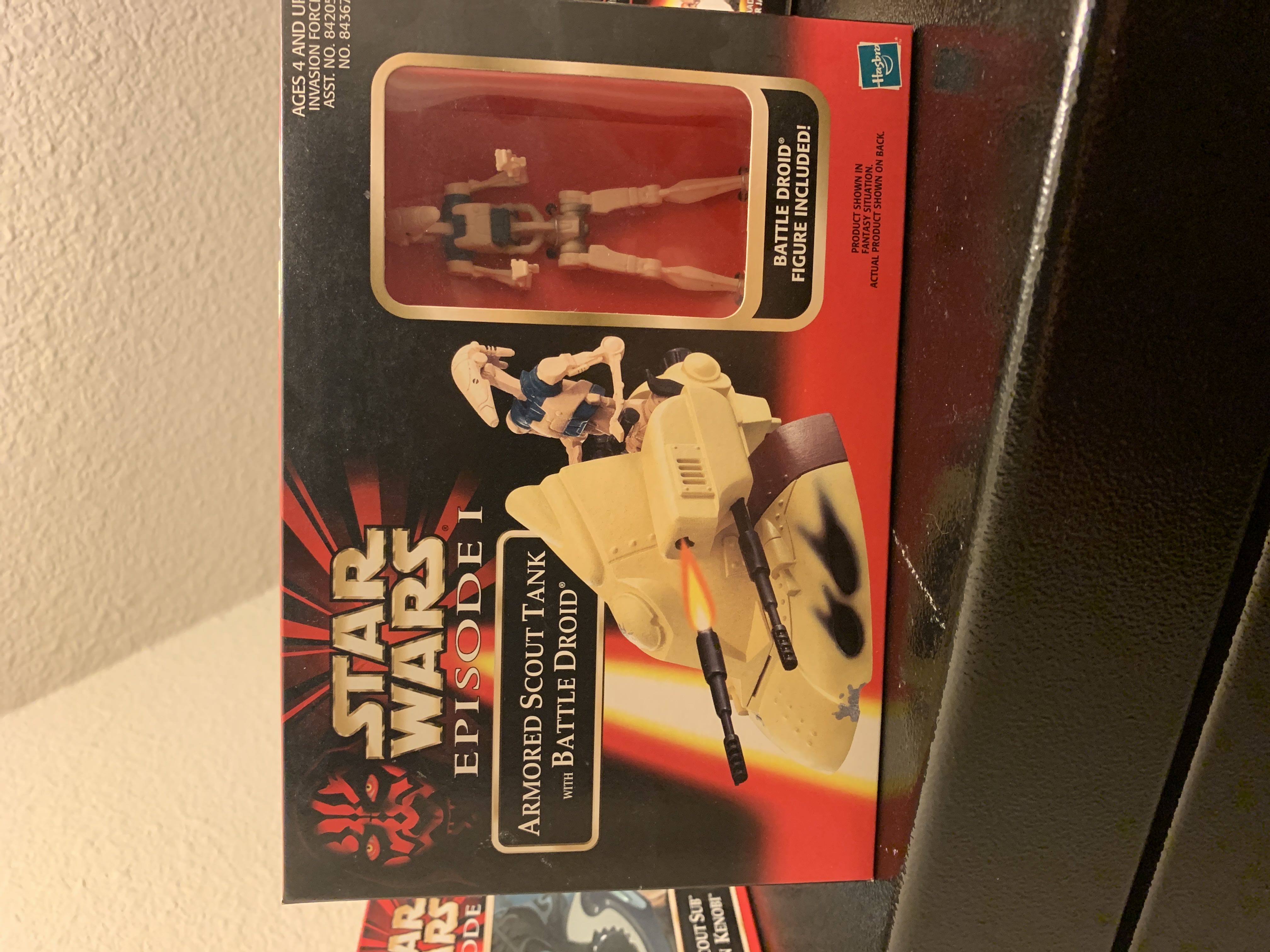 Armored Scout Tank with Battle Droid - Hasbro (Star Wars - Episode 1) action figure collectible [Barcode 076930843673] - Main Image 2