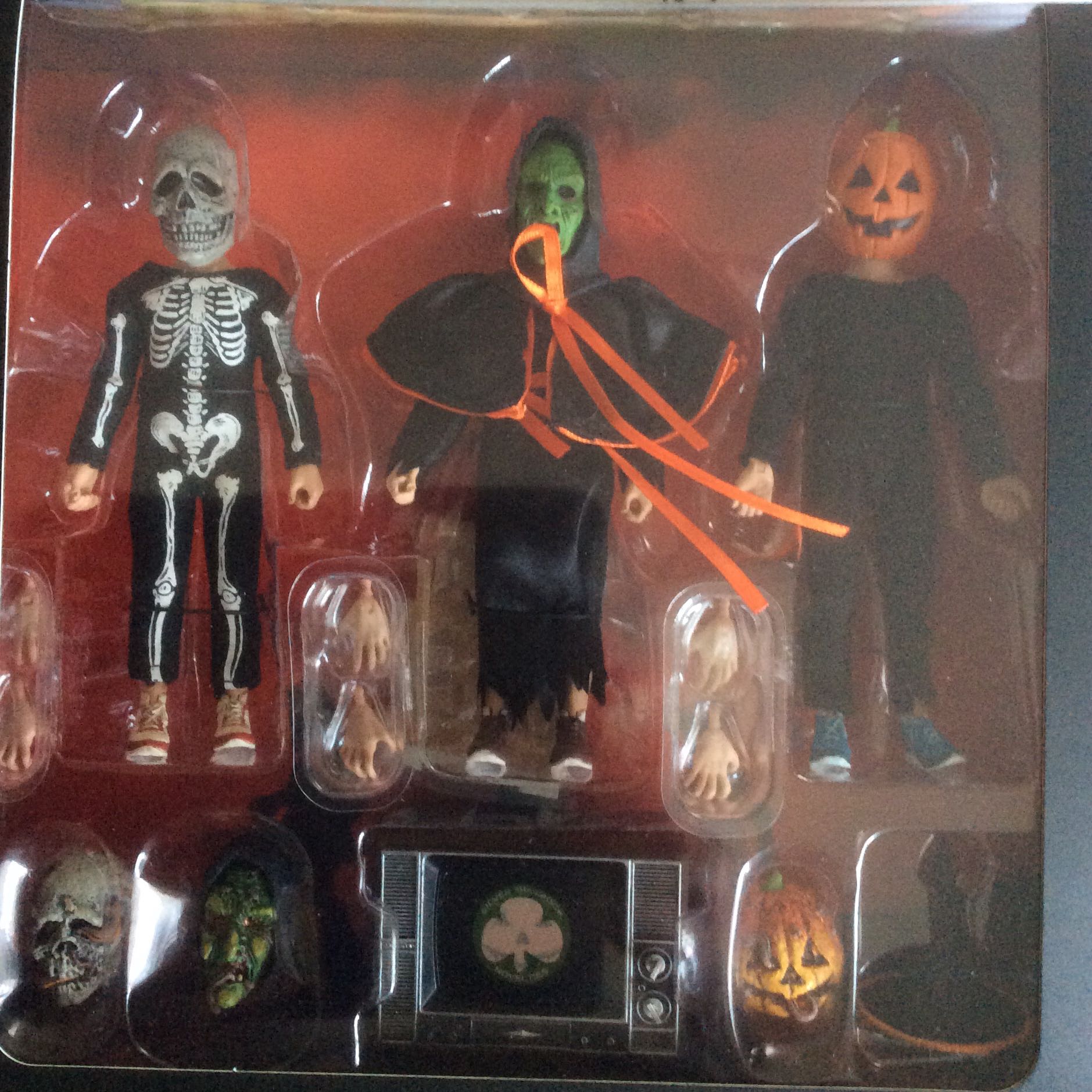 Halloween III Season Of The Witch - FILMS - HORROR (Halloween III: Season of the Witch) action figure collectible [Barcode 634482606995] - Main Image 3