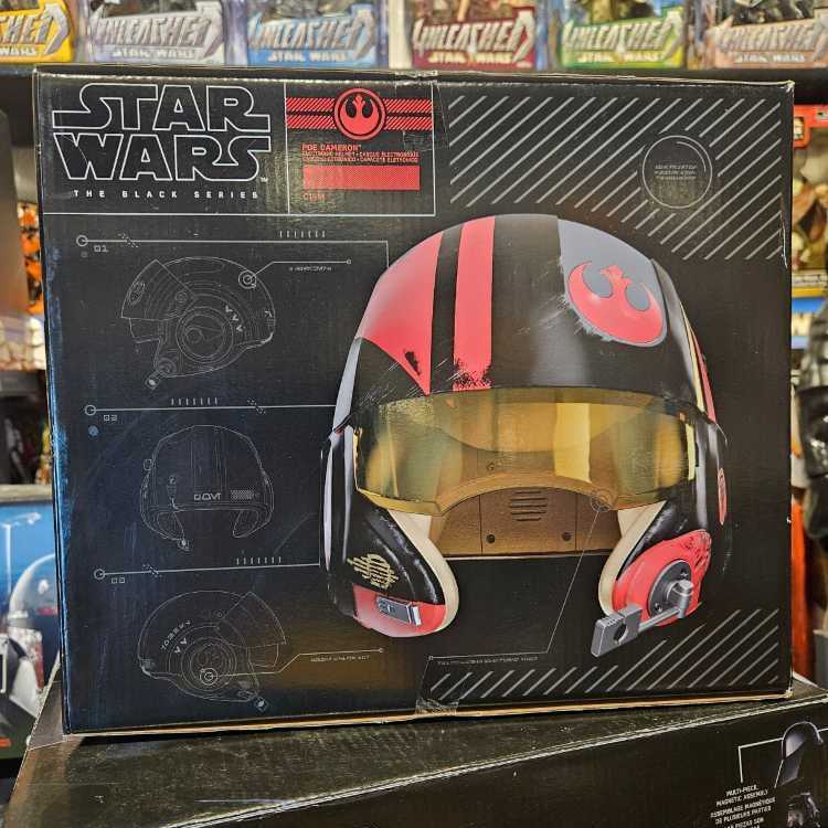 Poe Dameron Helmet - Hasbro (Cosplay) action figure collectible [Barcode 630509606313] - Main Image 4